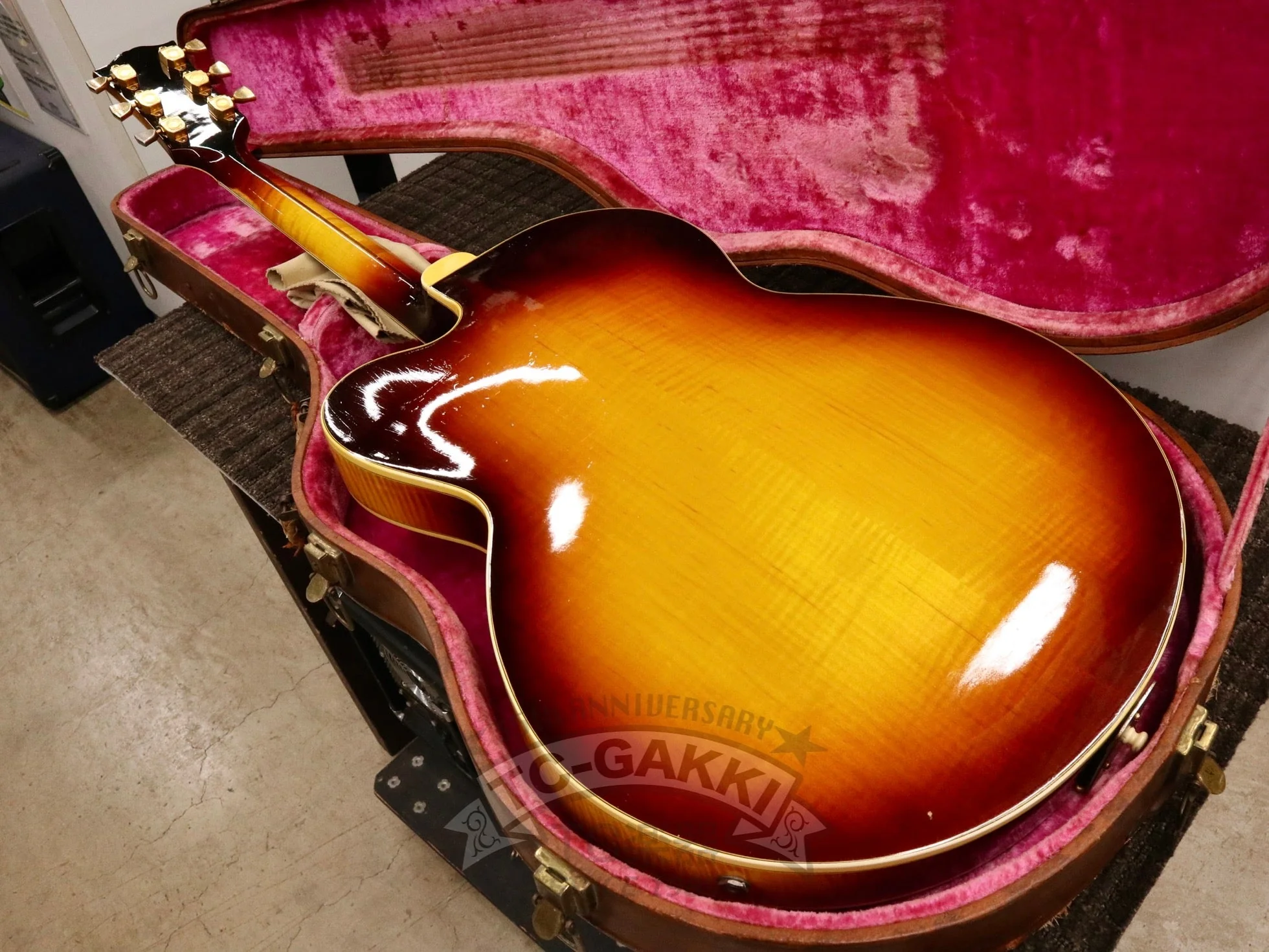 1959 Gibson BYRDLAND - Image 22