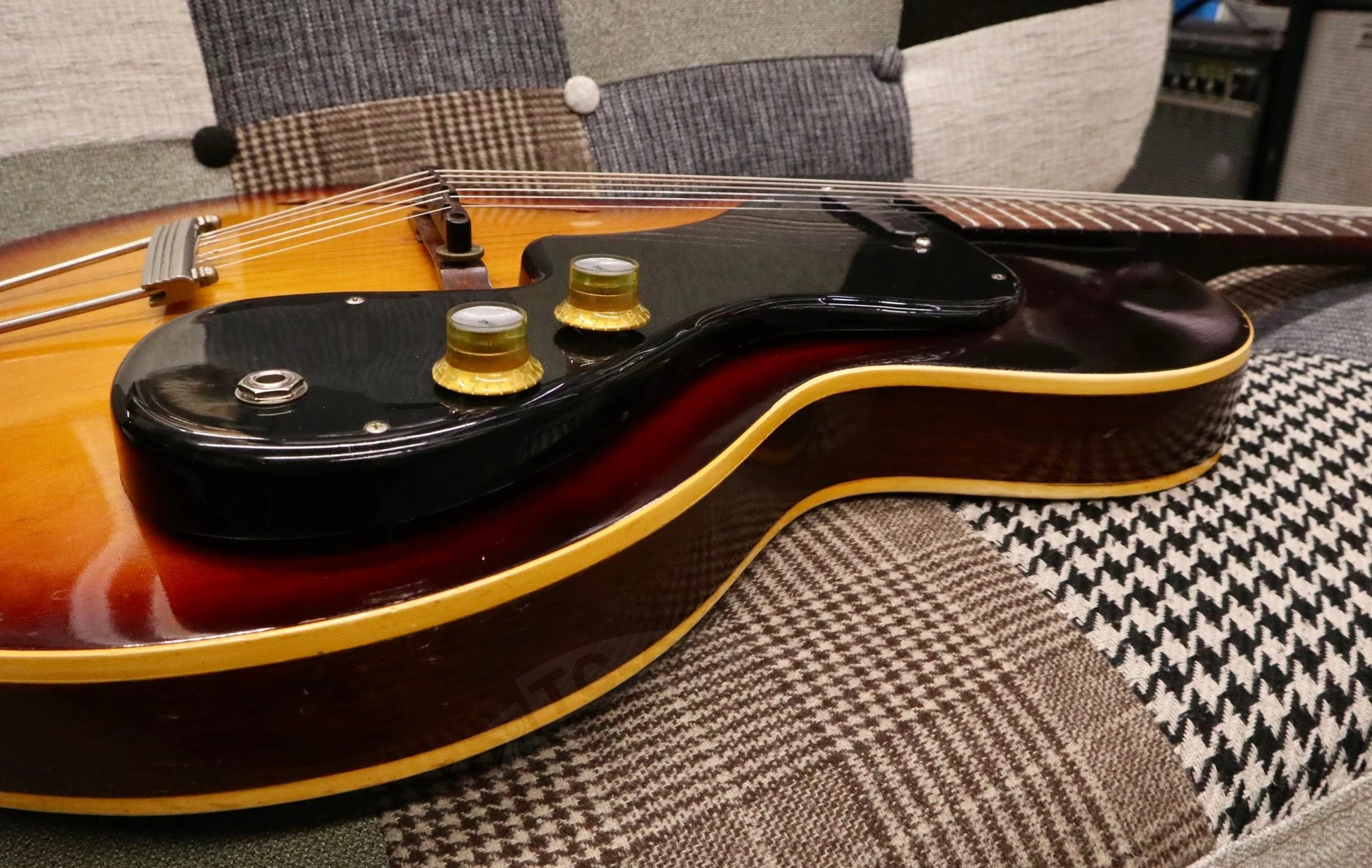 1962 ES-120T - Image 11