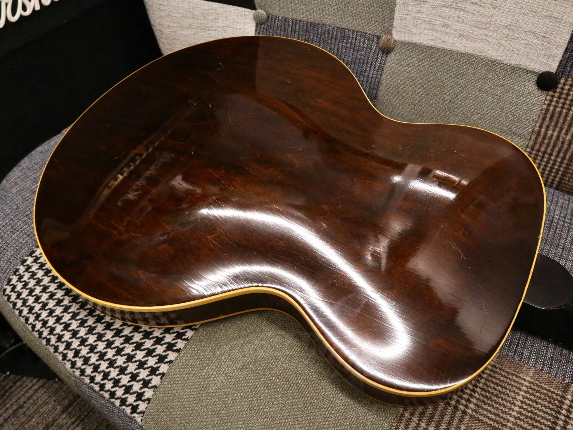 1962 ES-120T - Image 19