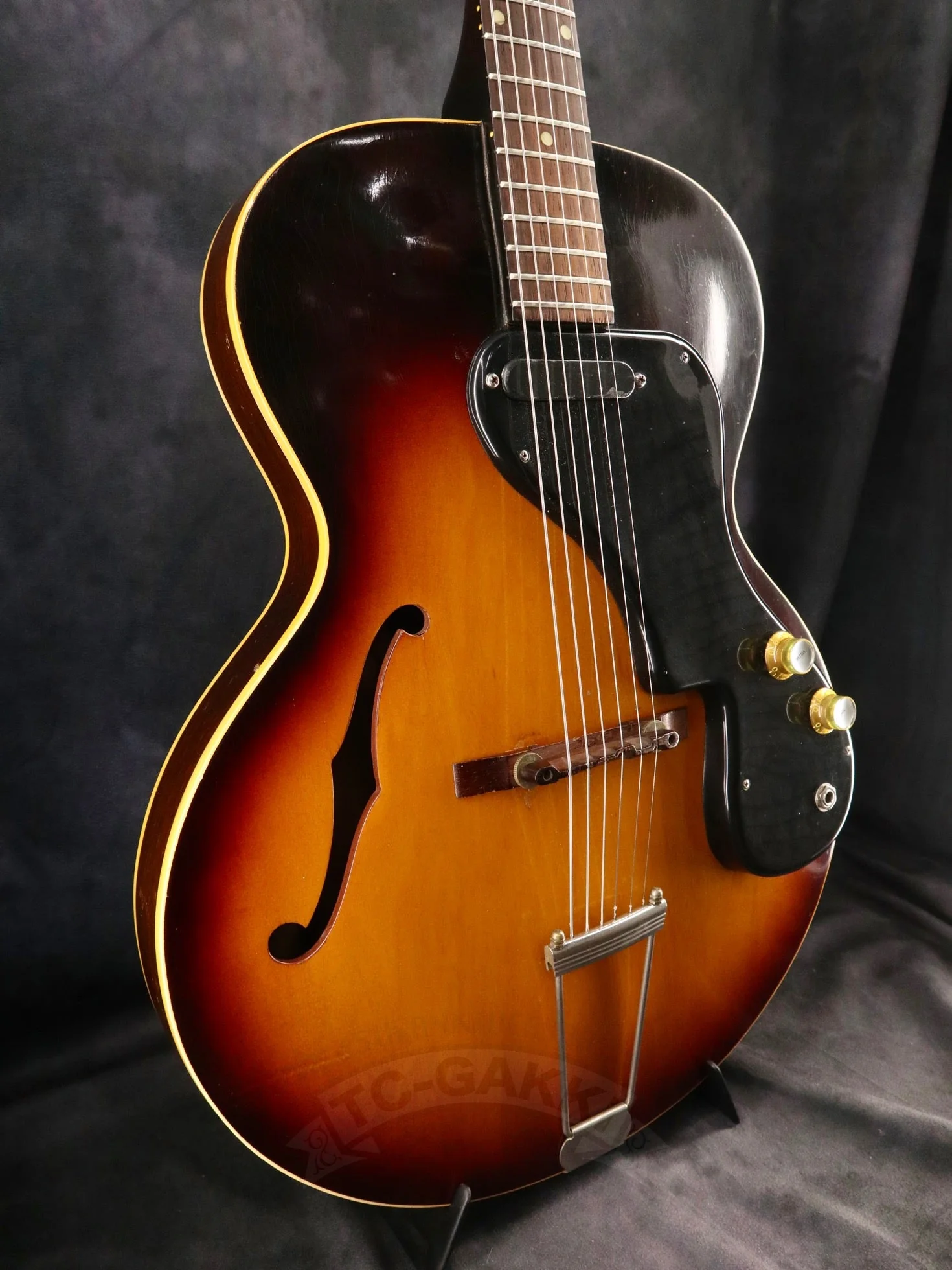 1962 ES-120T - Image 4