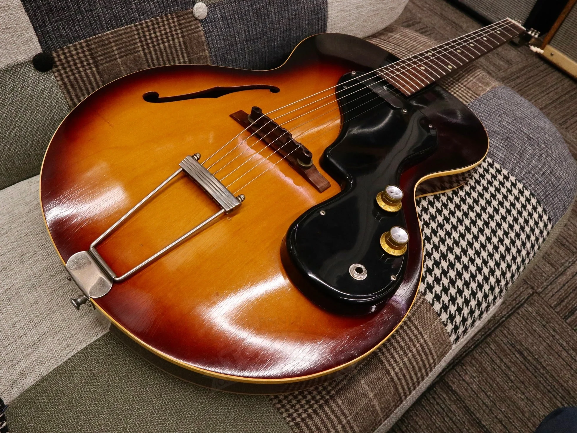 1962 ES-120T - Image 9