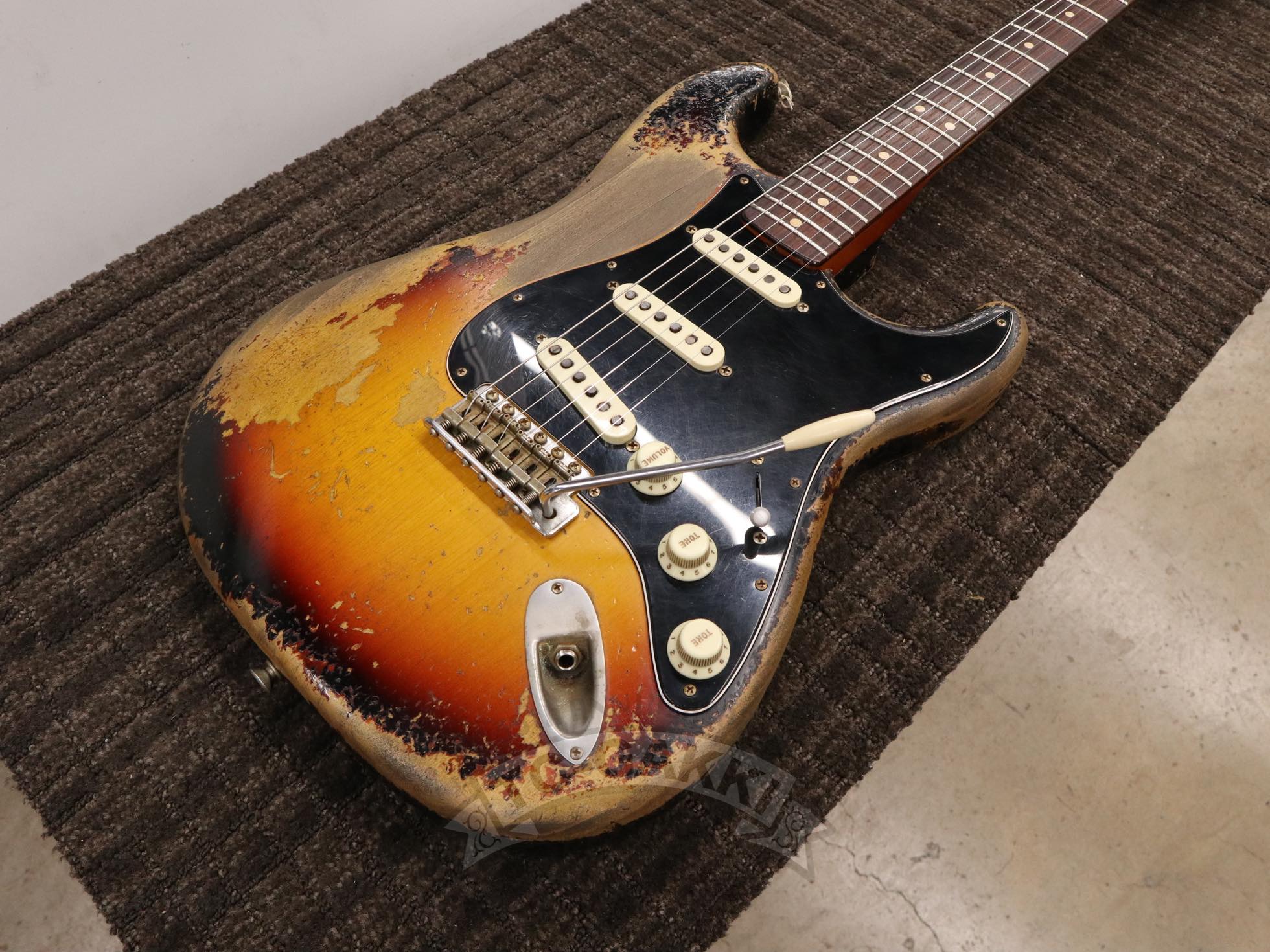 Fender Custom Shop 2024 1963 Stratocaster Ultra Heavy Relic by David Wilson - Image 11