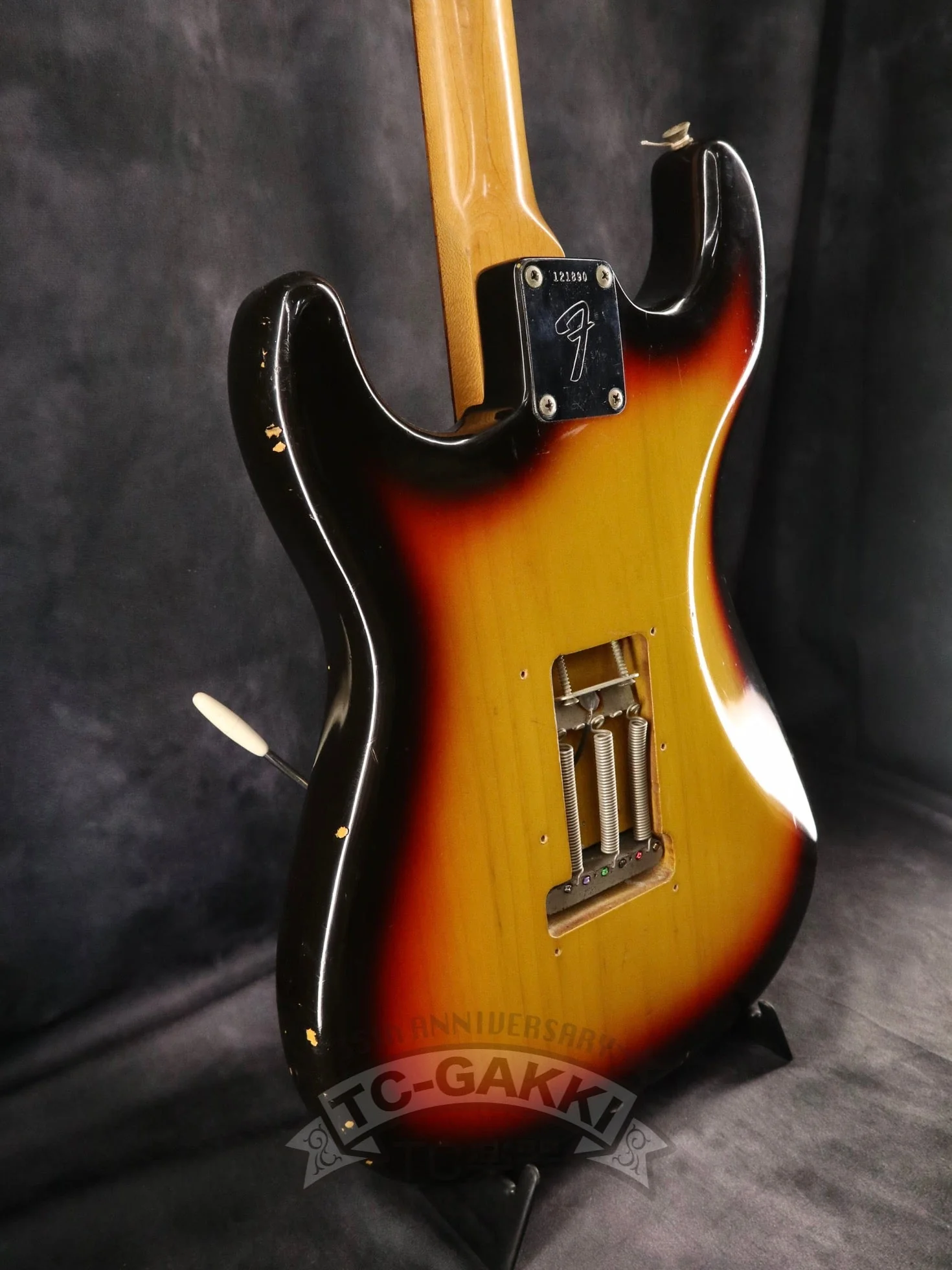 Fender 1966 STRATOCASTER Sunburst / Rosewood - Image 11
