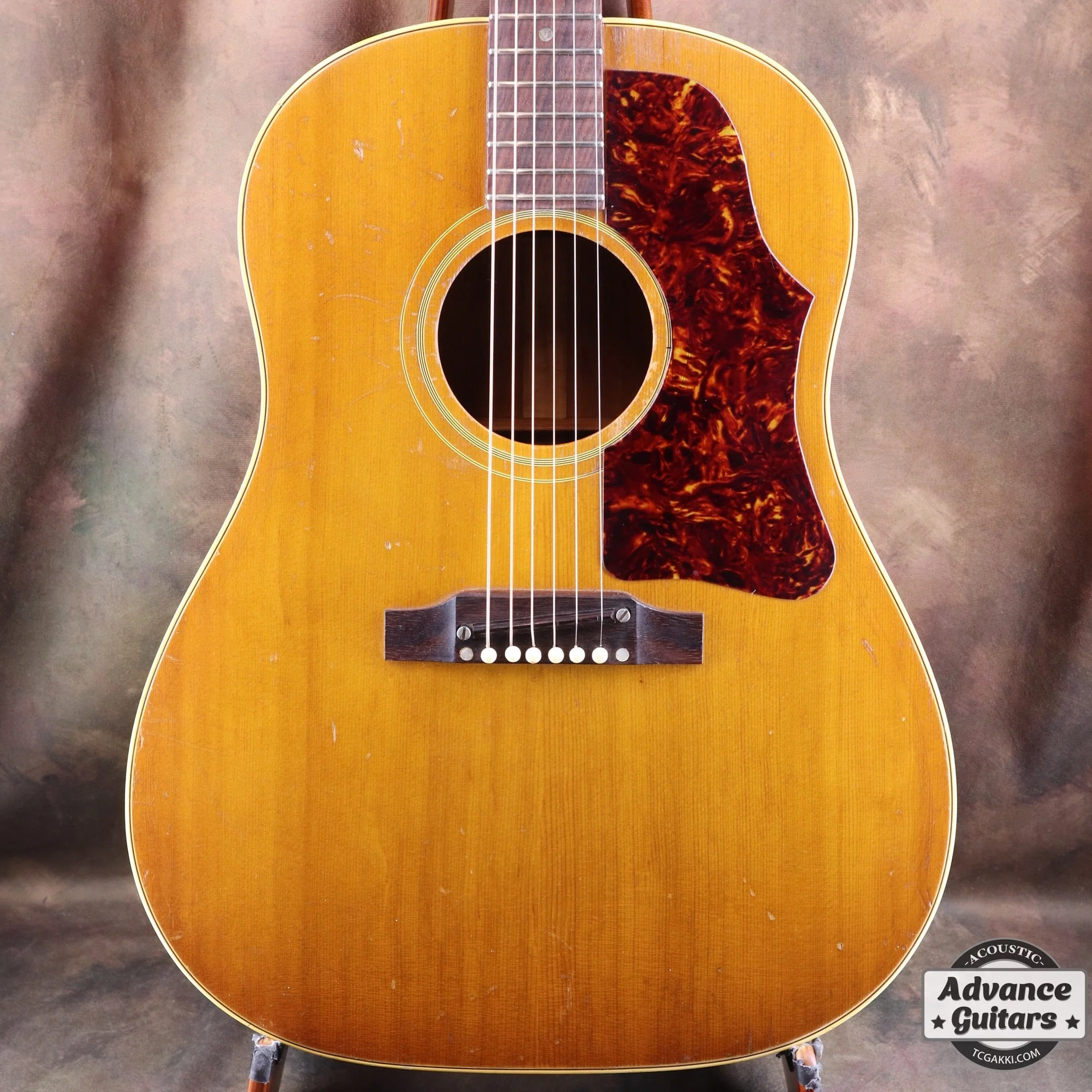 1966年製 J-45 Cherry Sunburst - Image 3