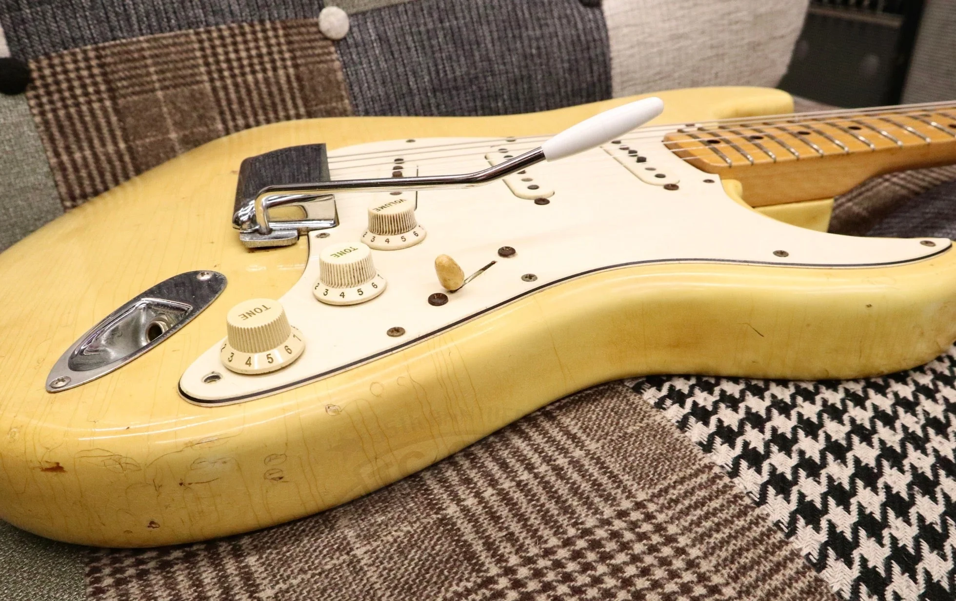 1971 Fender Stratocaster Blond / Maple - Image 10