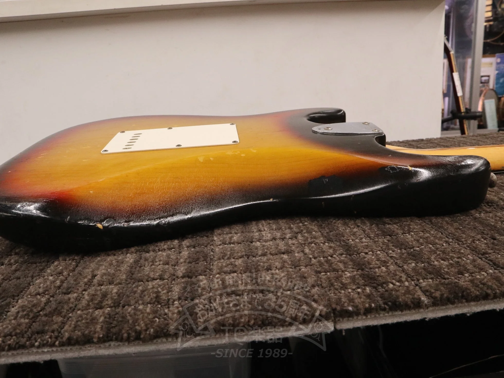 1973 STRATOCASTER Alder / Maple 3Tone Sunburst - Image 23