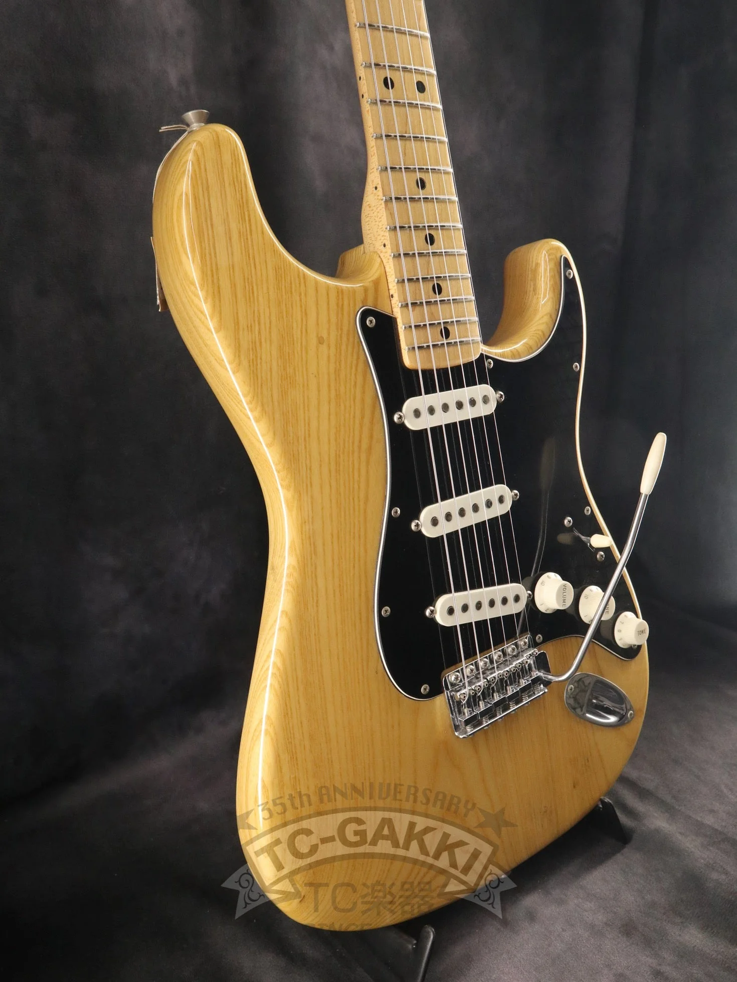 1976 Fender STRATOCASTER Ash / Maple - Image 4