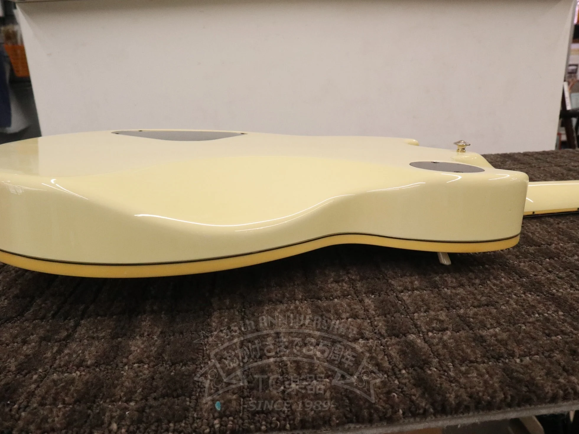 1984 SBG3000 Creamy White - Image 22
