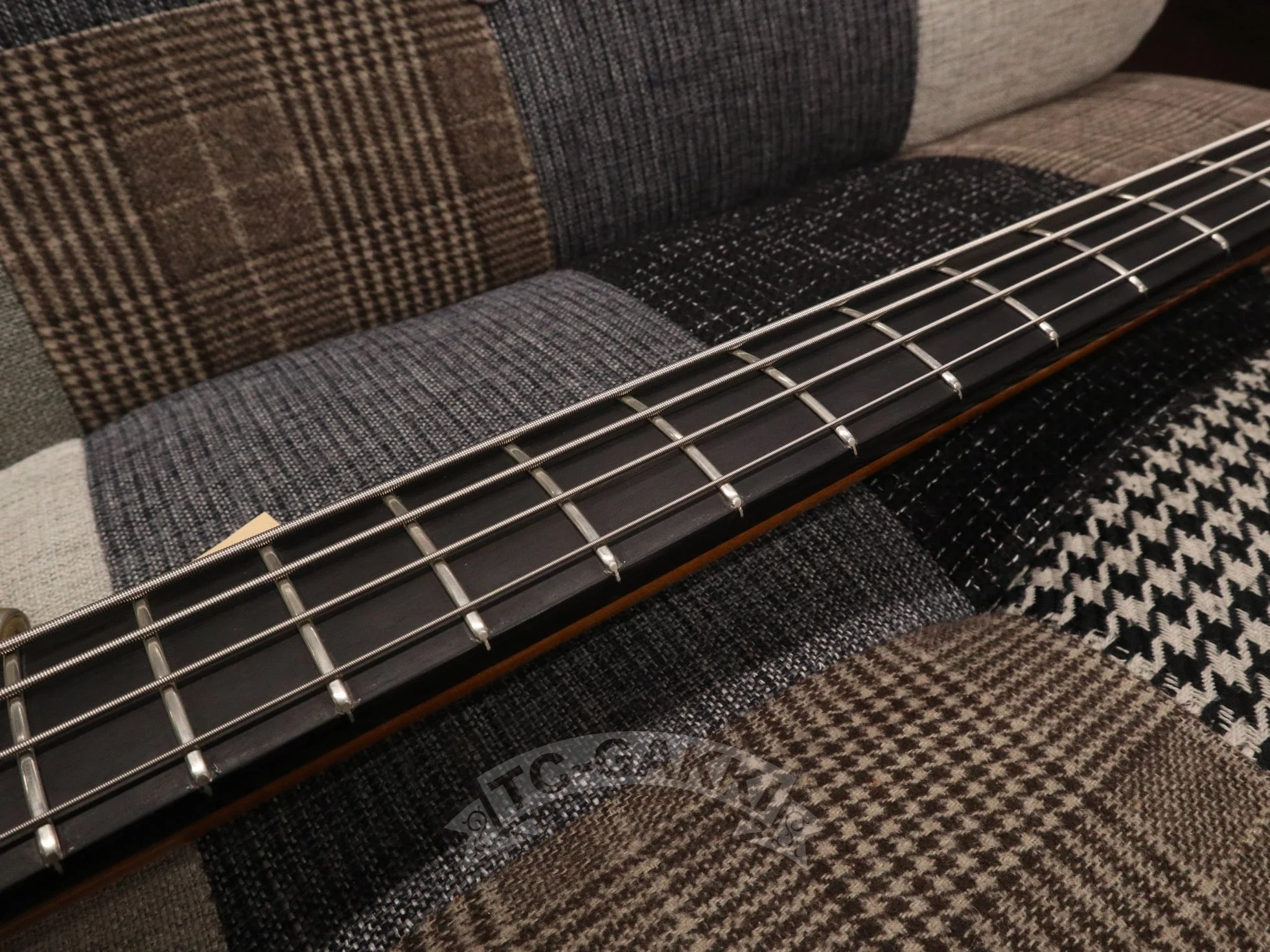 1991 GARLAND BASS 4st - Image 16