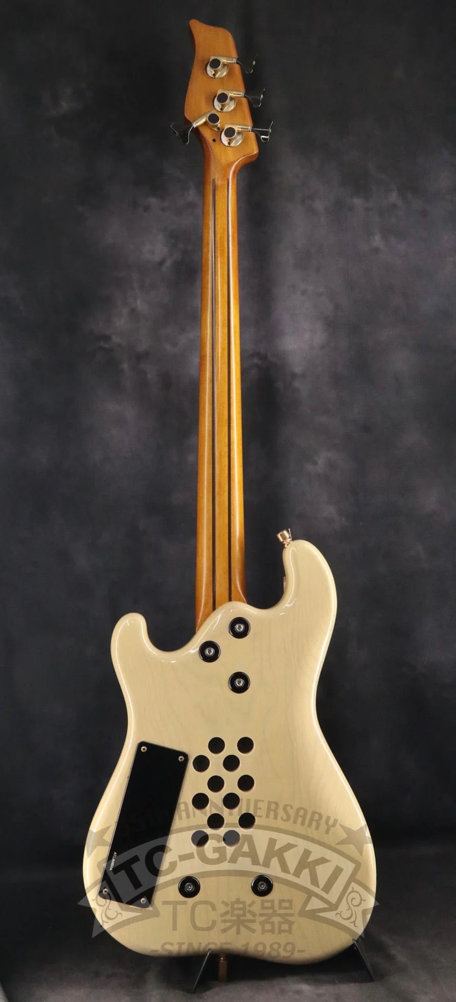 1991 GARLAND BASS 4st - Image 6