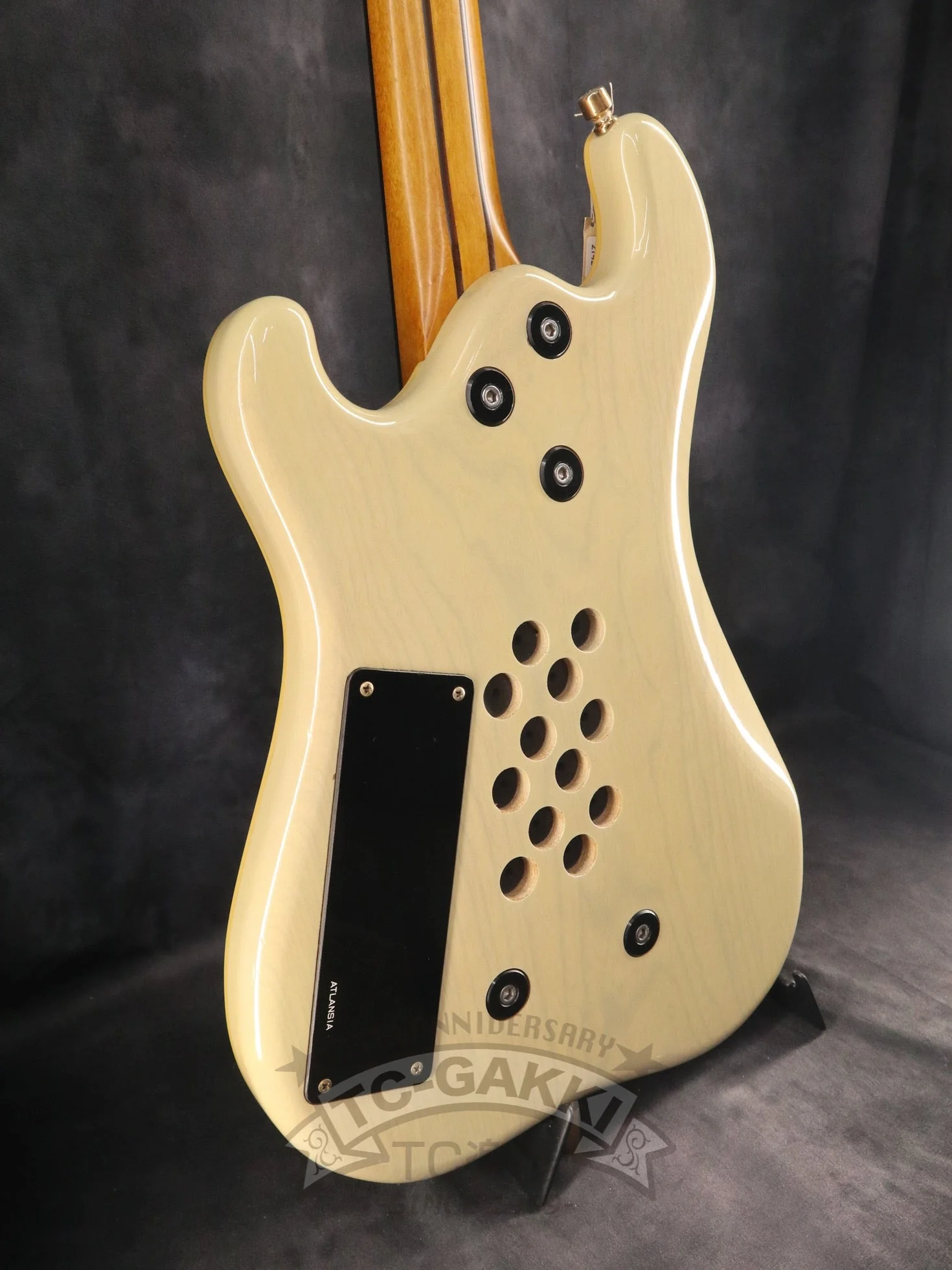 1991 GARLAND BASS 4st - Image 8