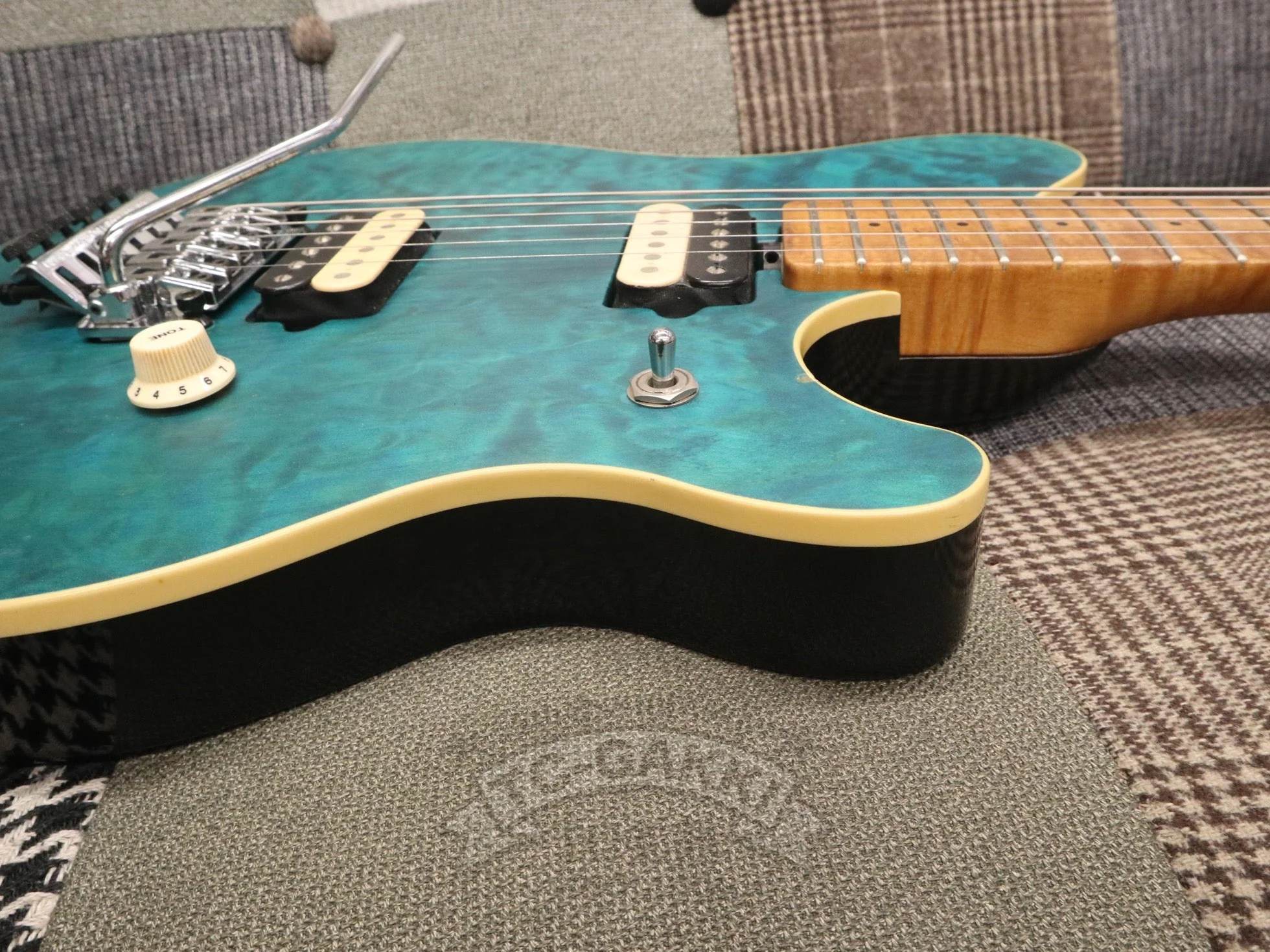 MUSIC MAN 1993 EVH - Image 13