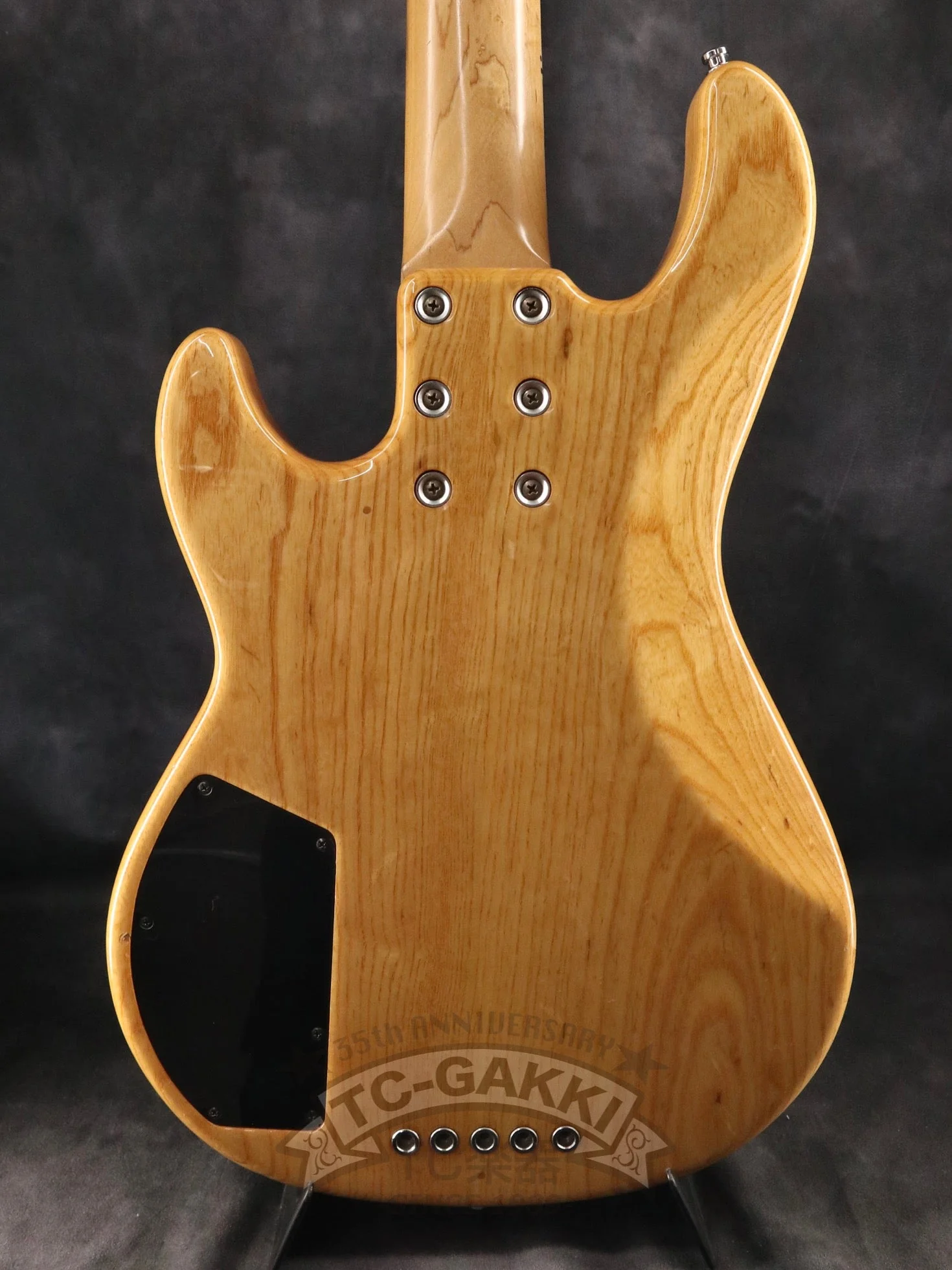 2000s L-2500 - Image 5