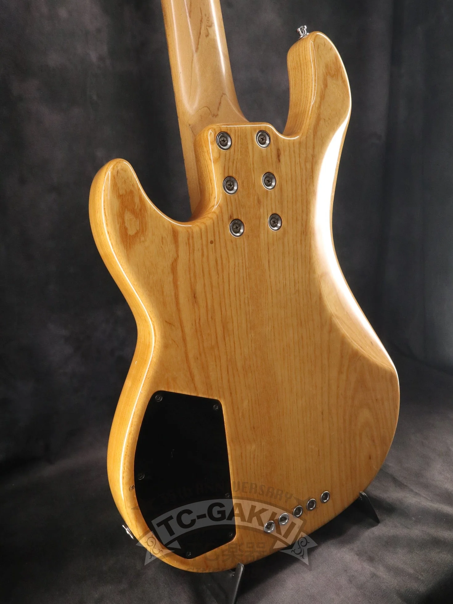 2000s L-2500 - Image 8