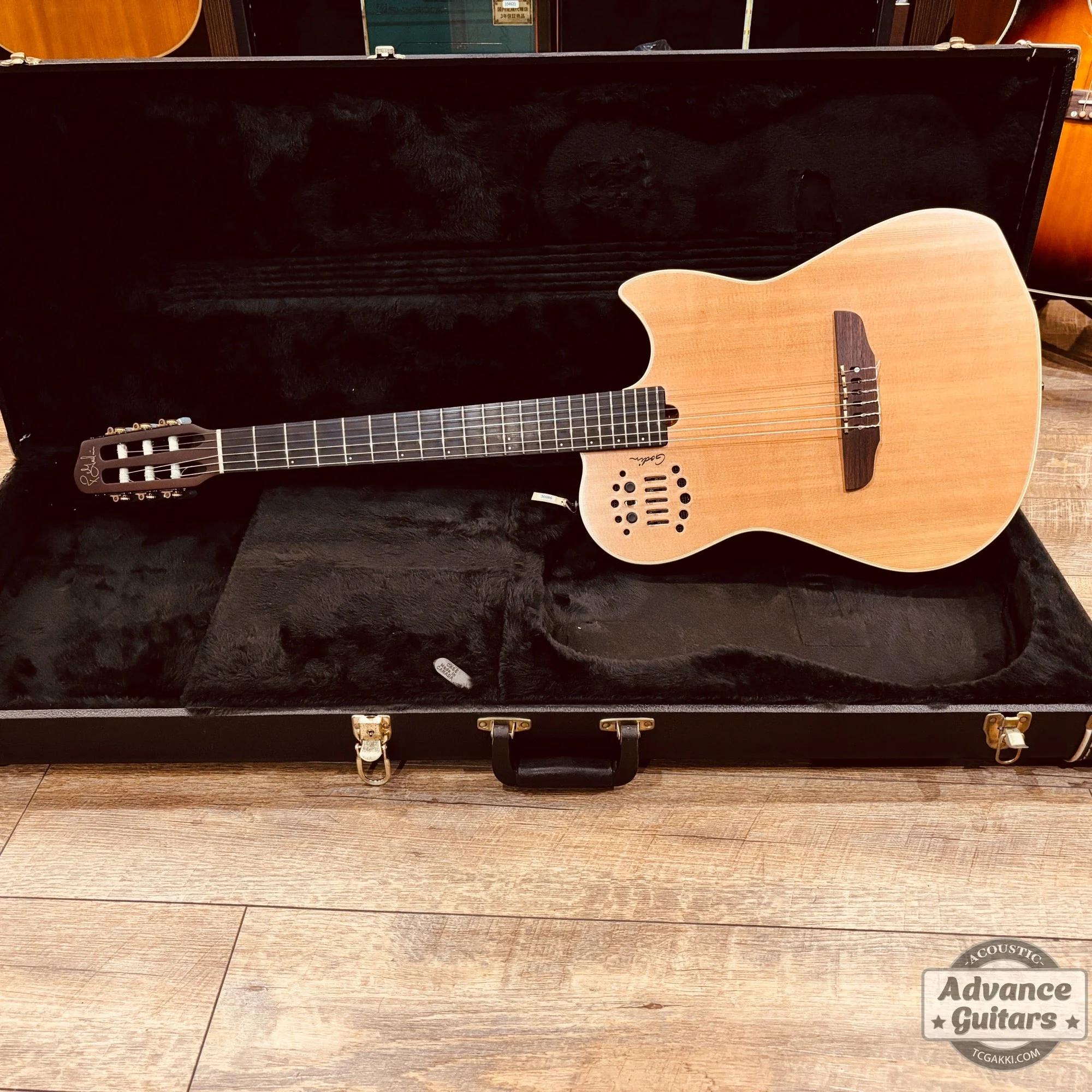 Godin 2002年製 Multiac Nylon SG - Image 35