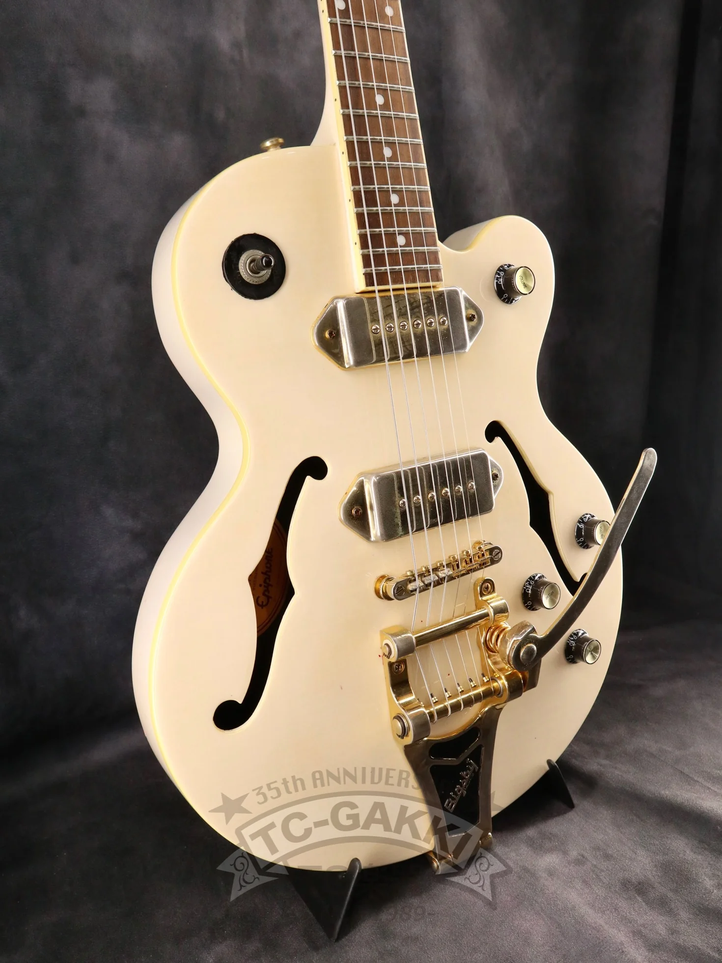 2004 WILDKAT - Image 4