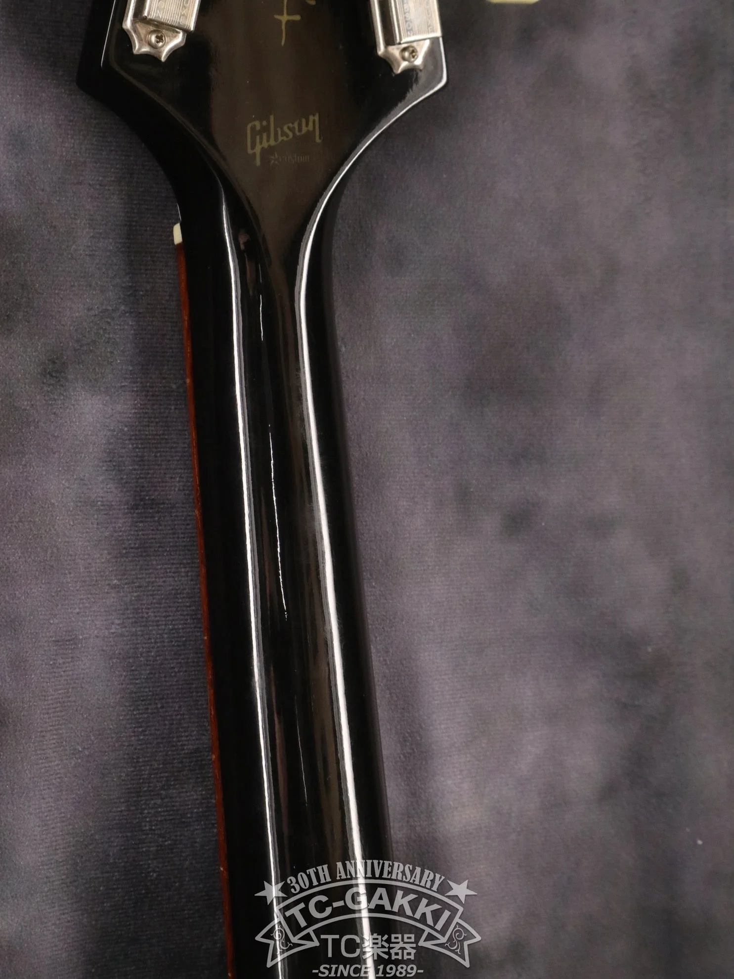 Gibson Custom Shop 2006 INSPIRED BY Jimi Hendrix Psychedelic Flying V - Image 17