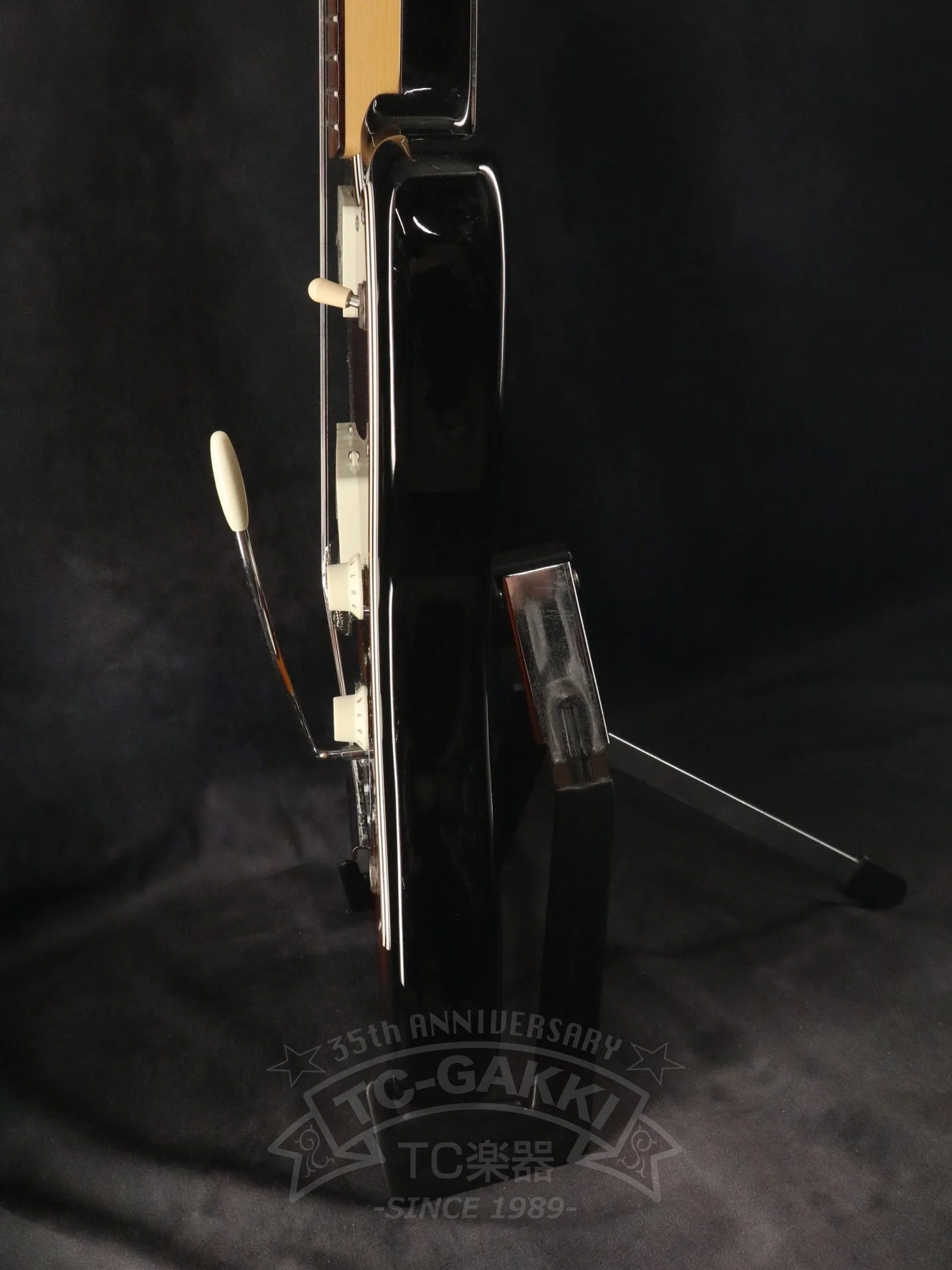 2022 MIJ Heritage 60s Jazzmaster - Image 8