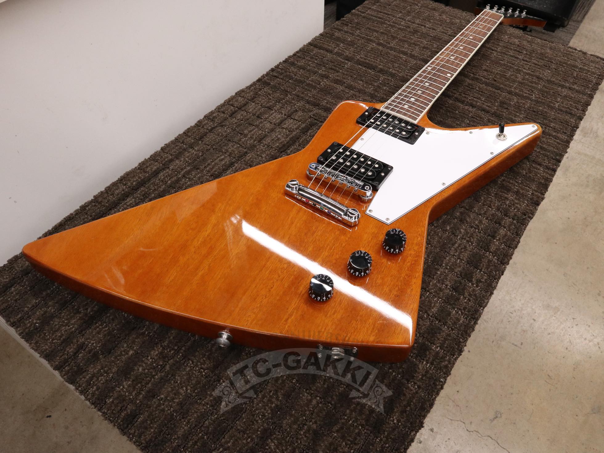 Gibson 2020 70s Explorer - Image 11