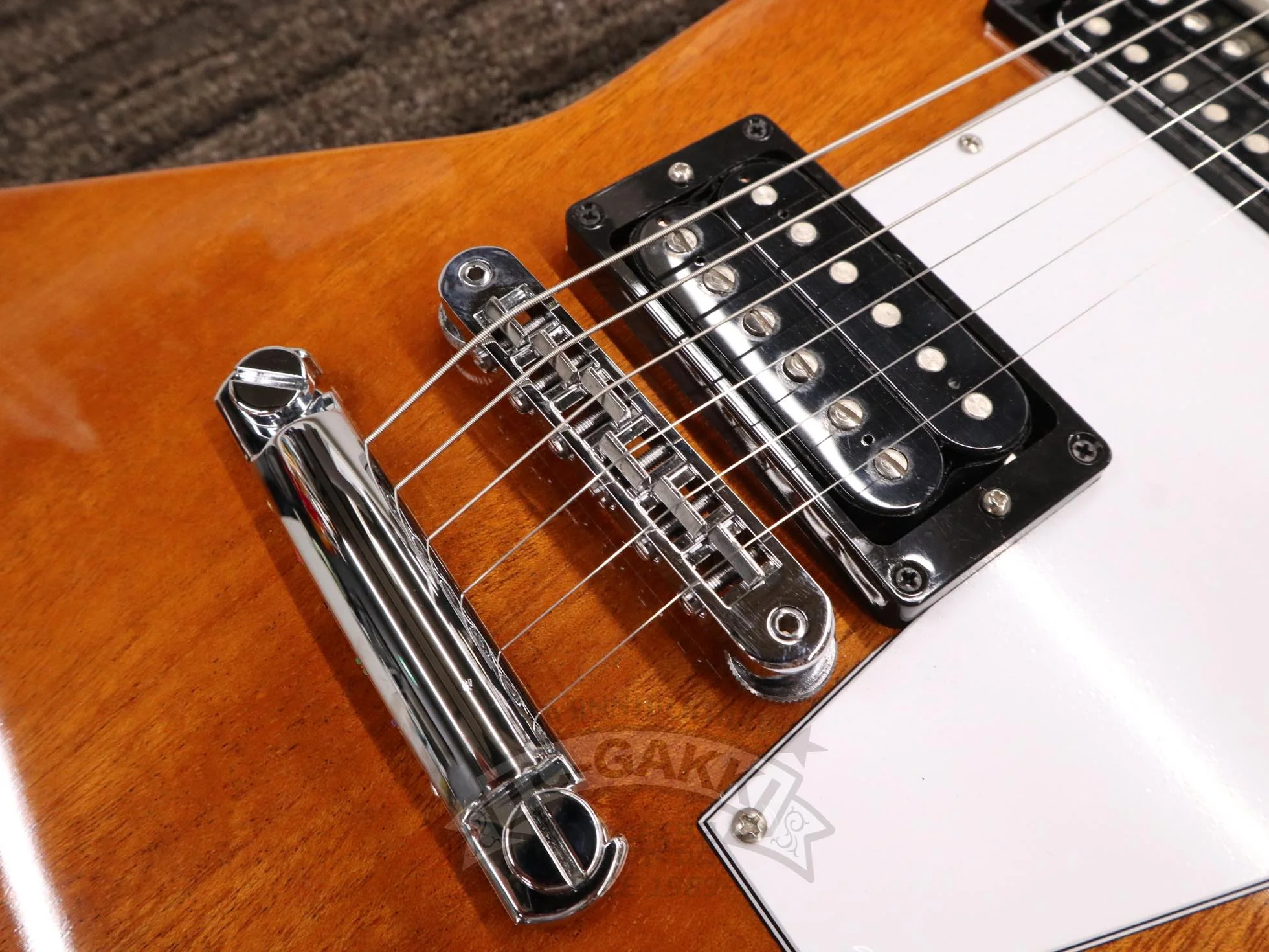 Gibson 2020 70s Explorer - Image 17