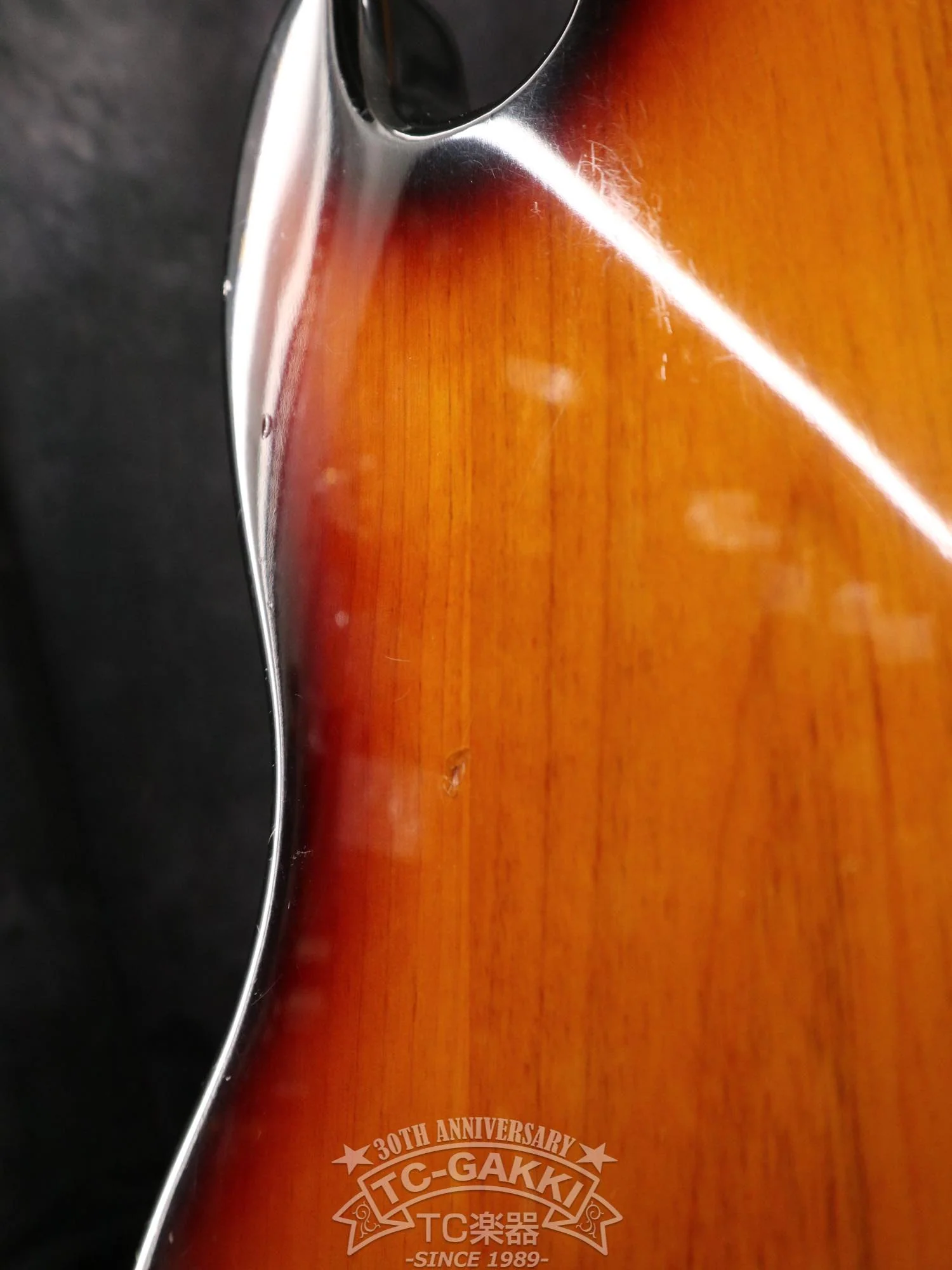 1992 Fender USA American Vintage '62 Jazz Bass - Image 12