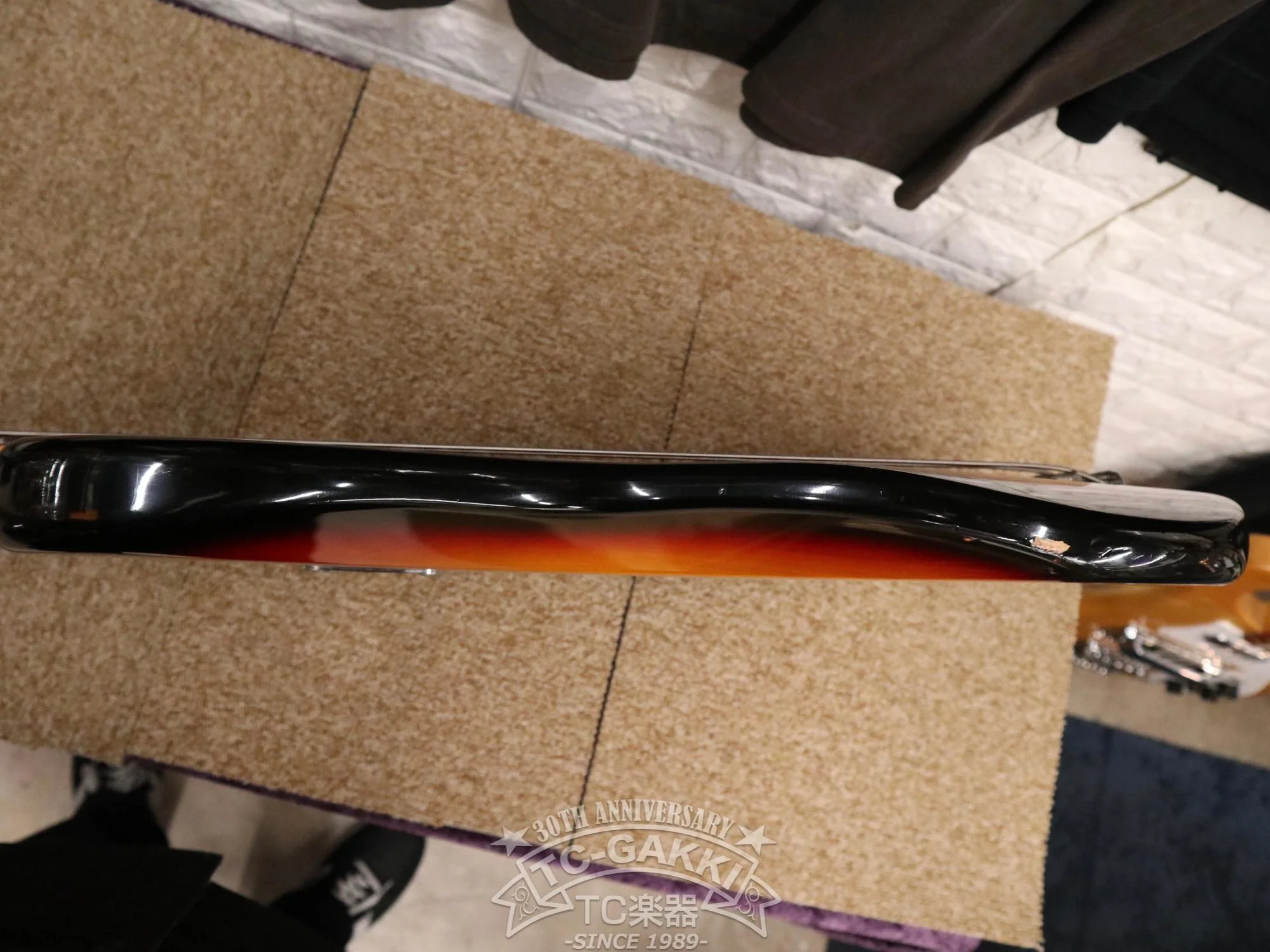 1992 Fender USA American Vintage '62 Jazz Bass - Image 27
