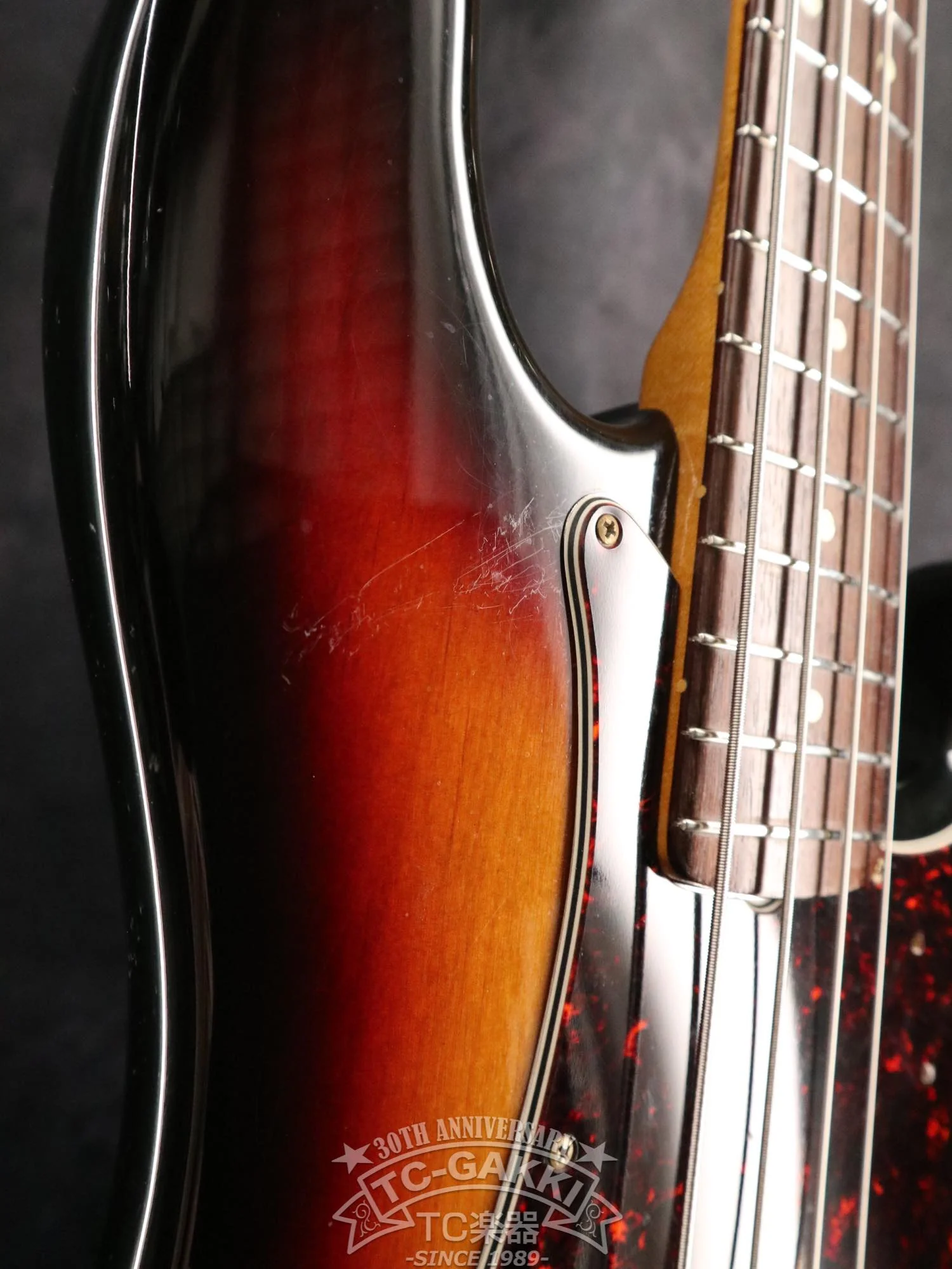 Fender USA American Vintage '62 Precision Bass - Image 14