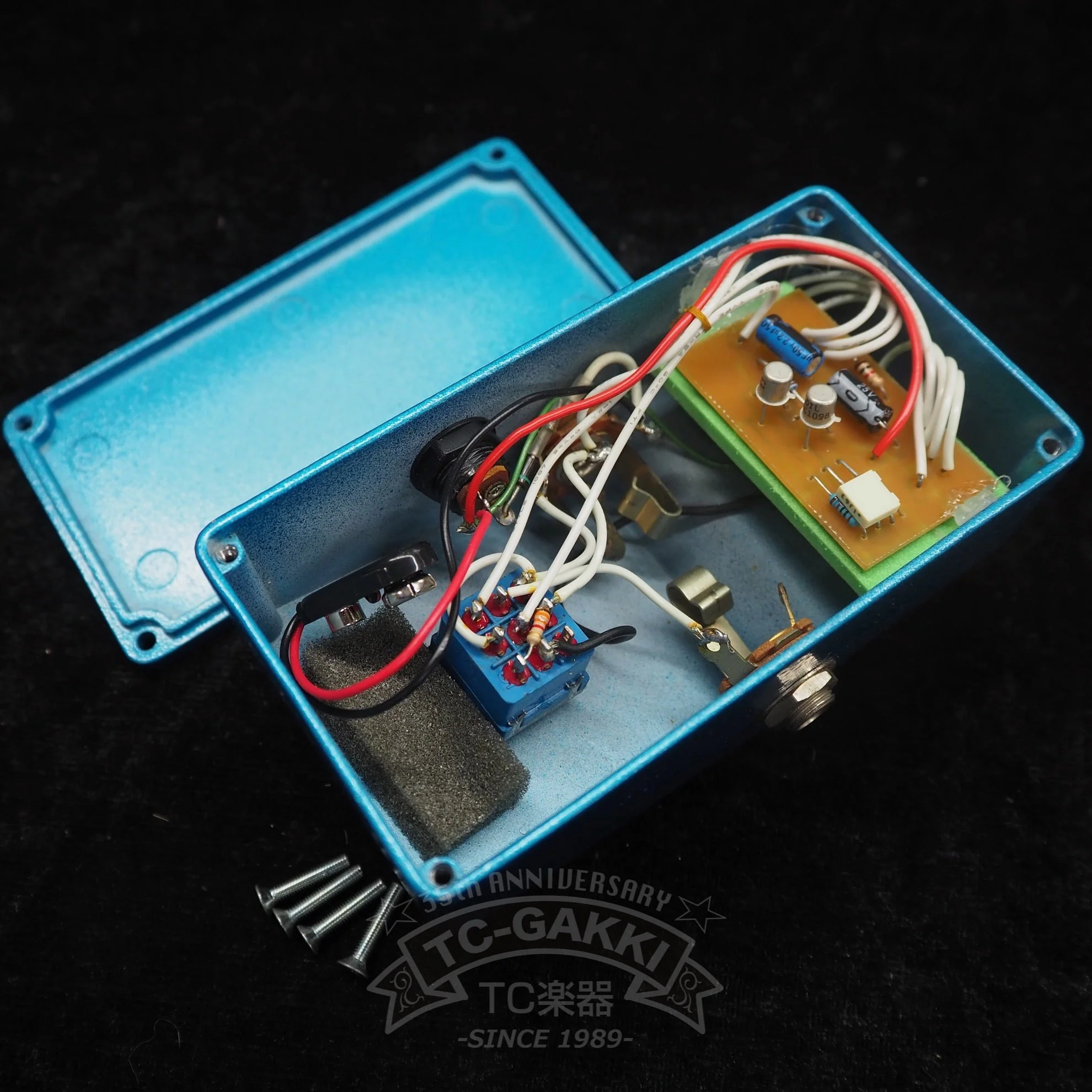 BC-109B FUZZ - Image 5
