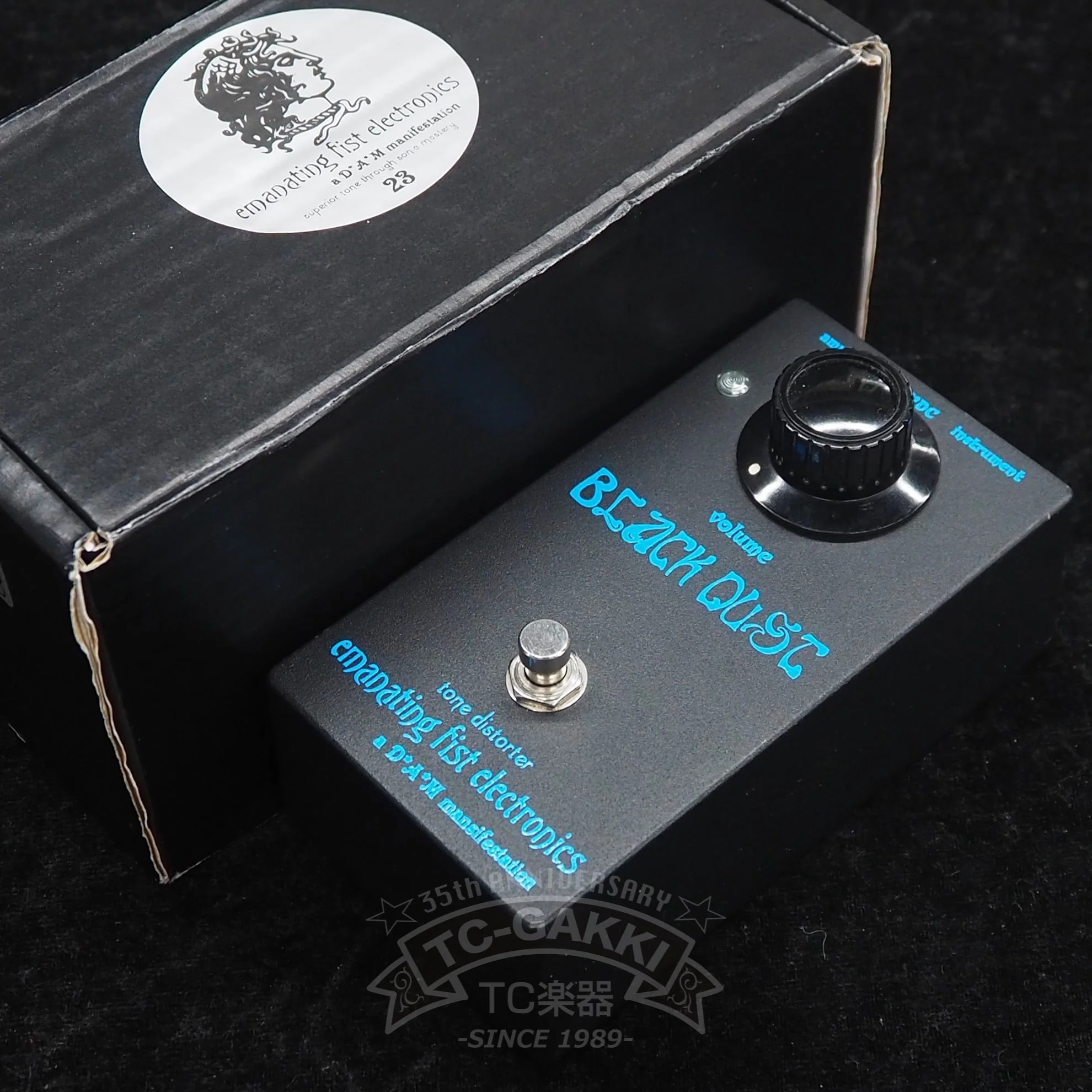 BLACK DUST - Image 4