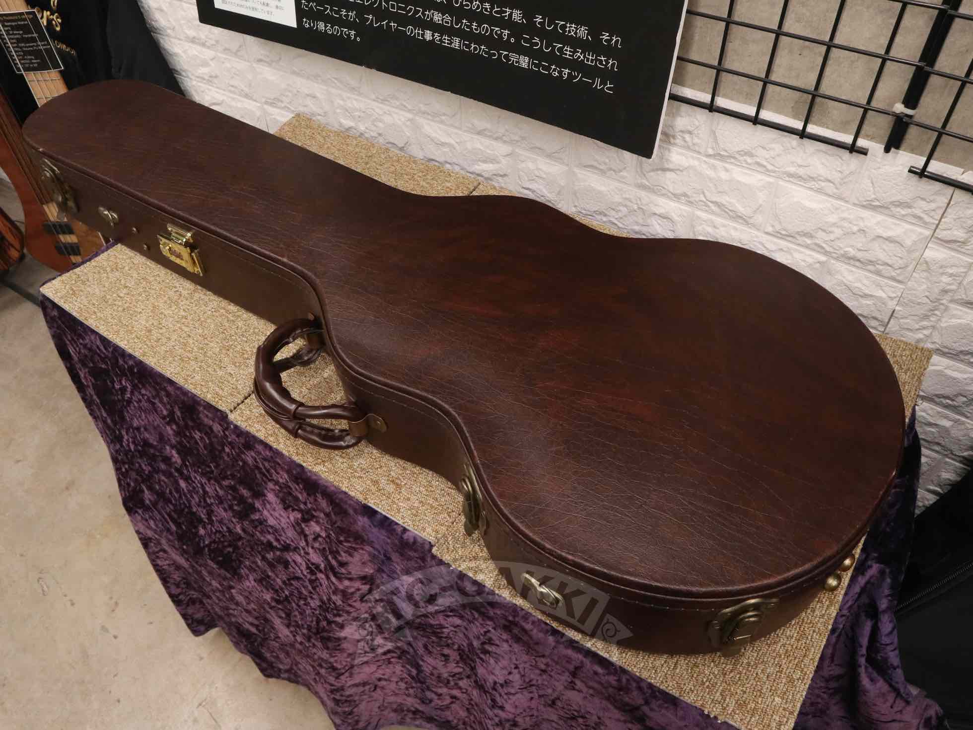 BR-REPLICA 023 - Image 25