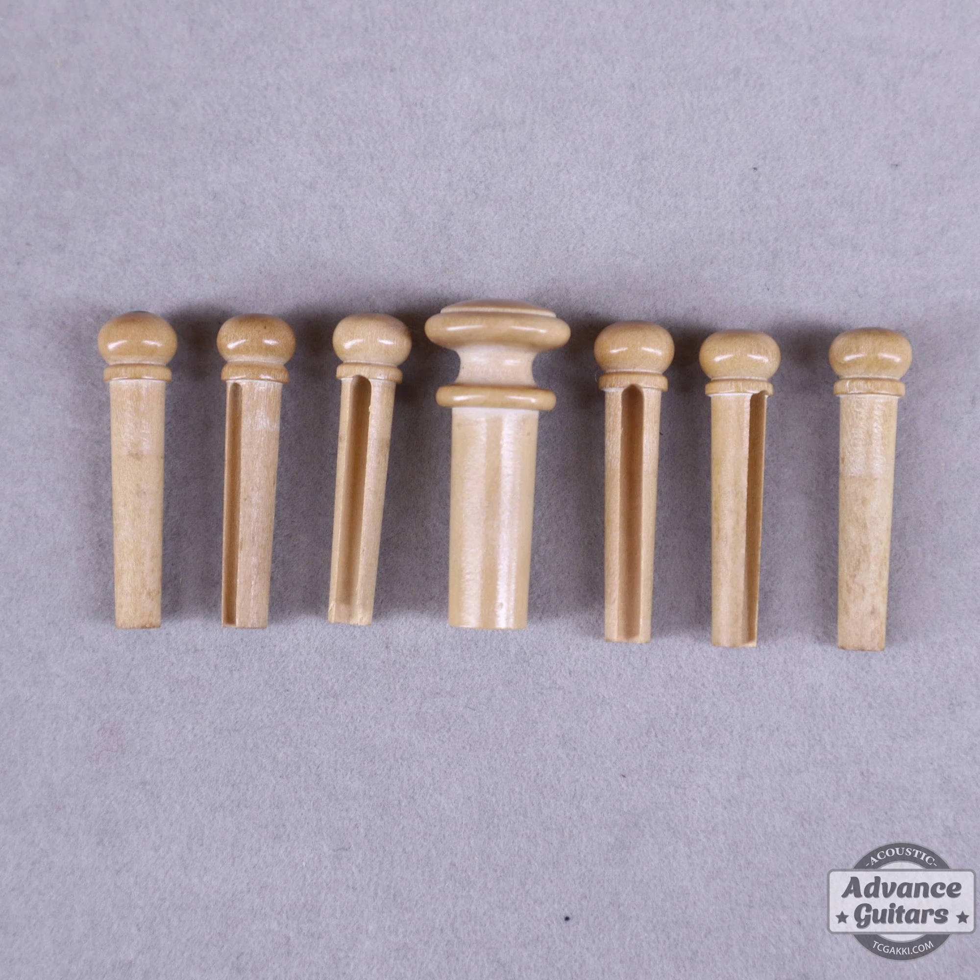 Preciso Wood Bridge Pin & End Pin Set(Boxwood & Ebony Dot) - Image 2