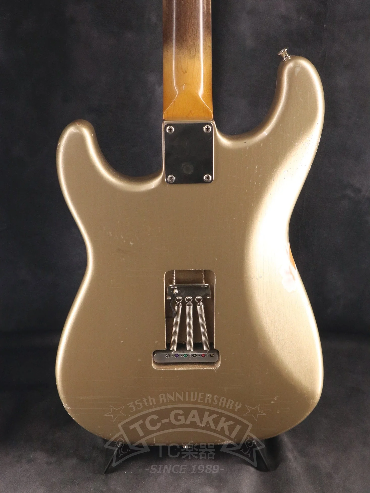 Dover Aged Shoreline Gold - Image 6