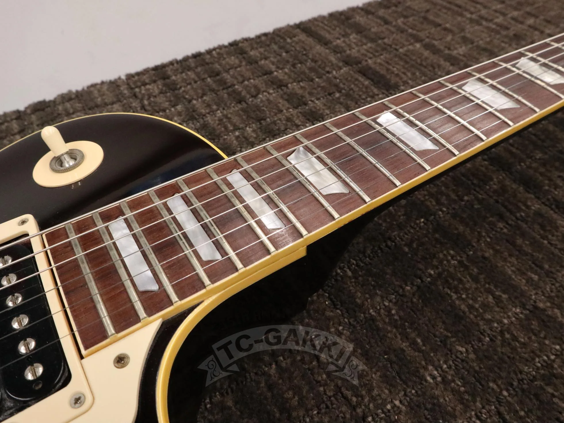Historic Collection 1954 Les Paul Standard Oxblood - Image 15