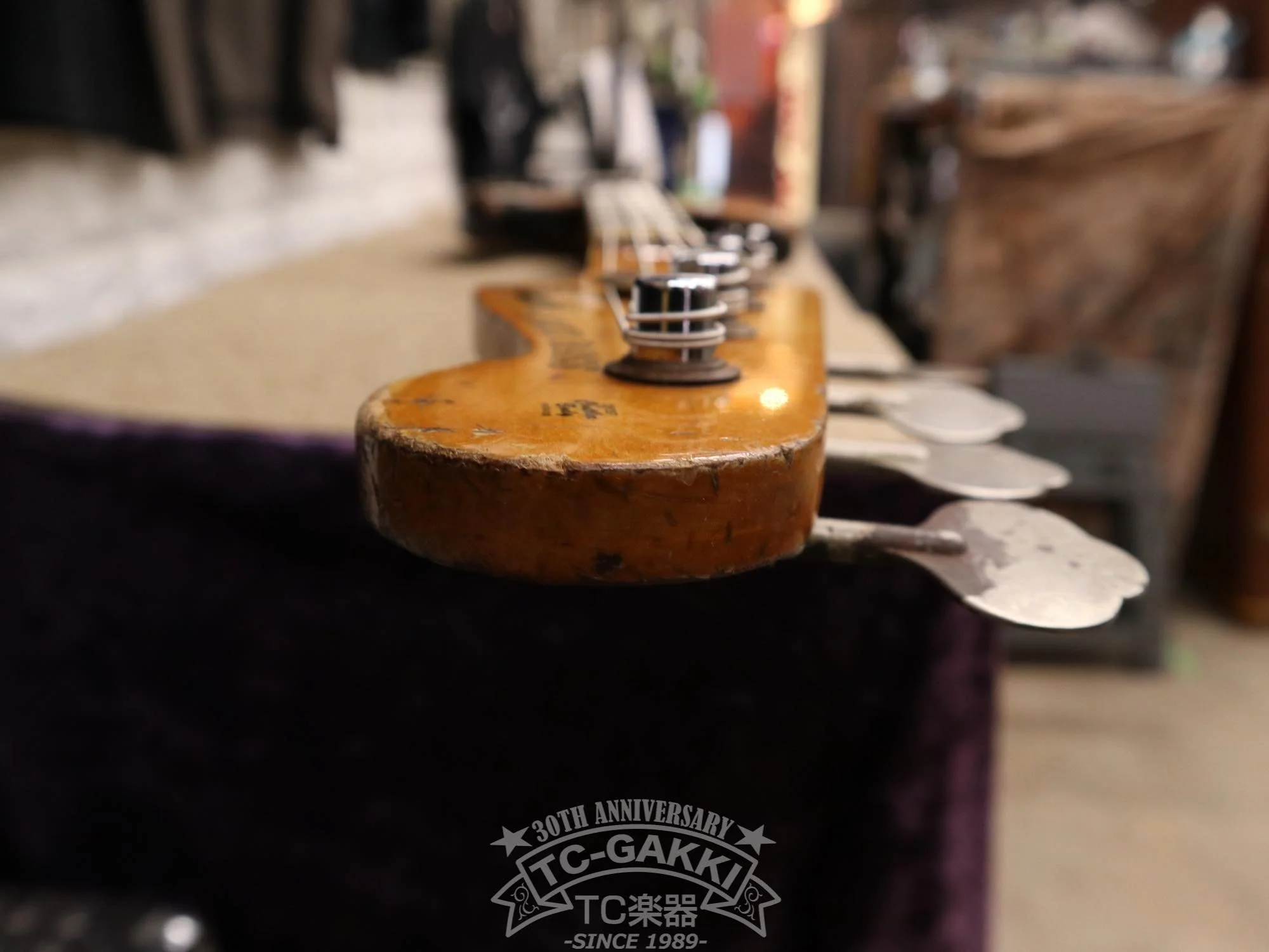 1969 Fender JAZZ BASS - Image 20