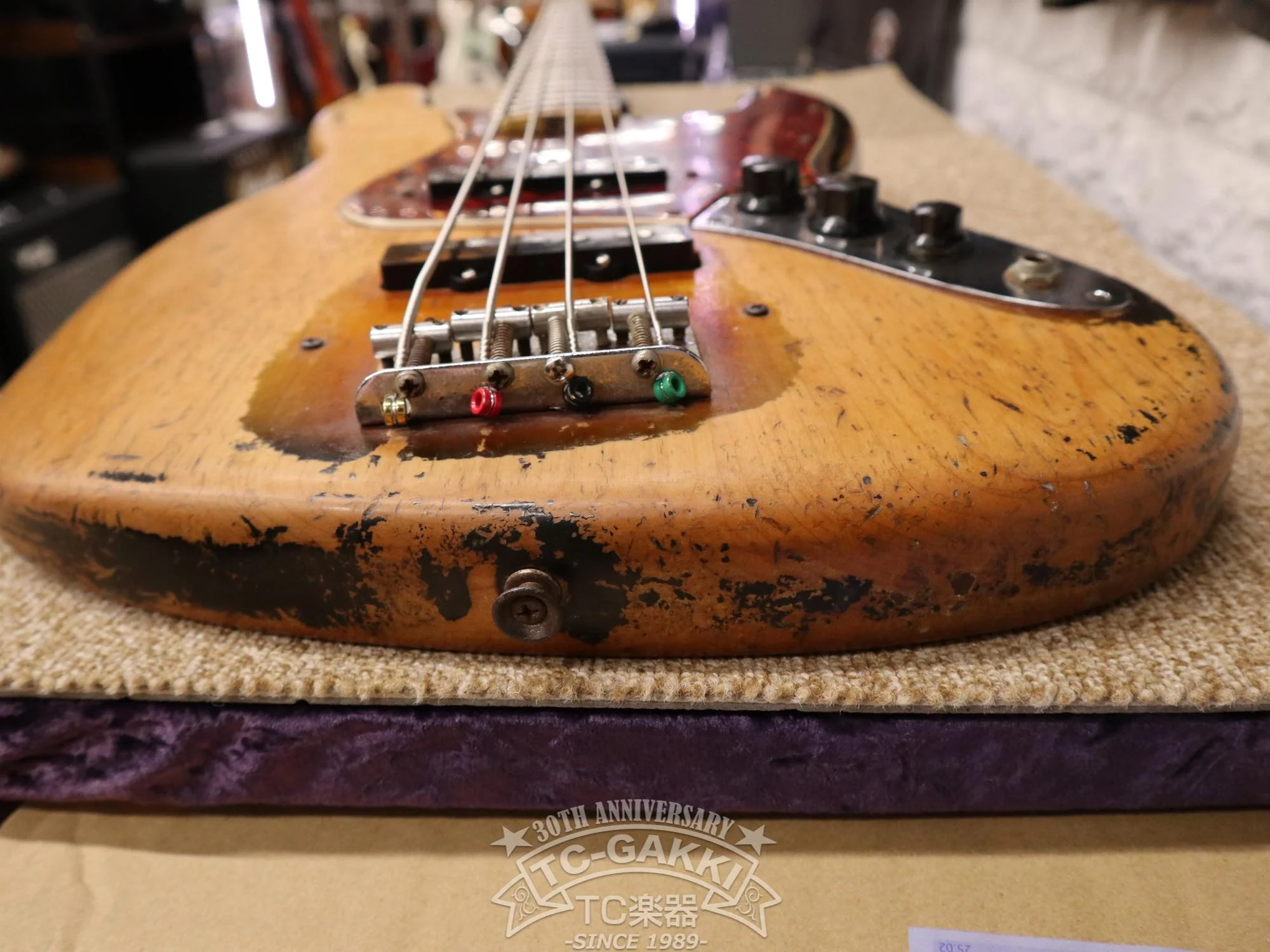 1969 Fender JAZZ BASS - Image 21