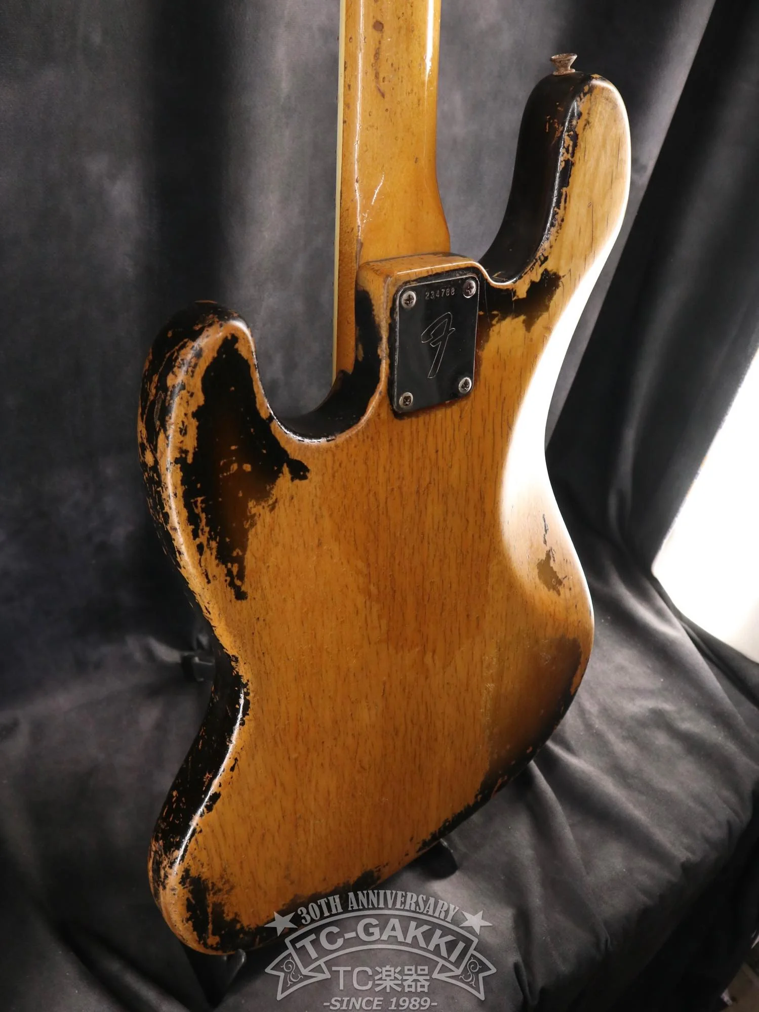 1969 Fender JAZZ BASS - Image 9