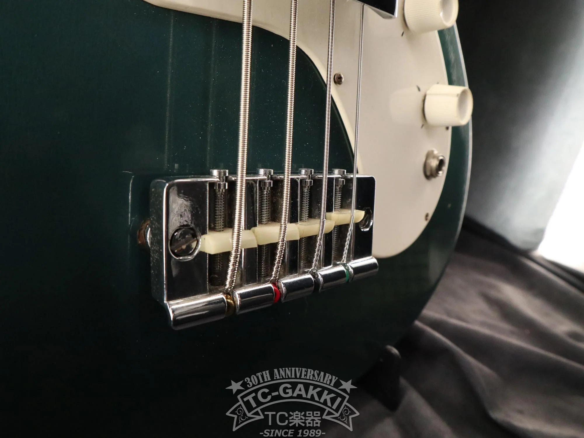 1968 Gibson Melody Maker Bass - Image 21