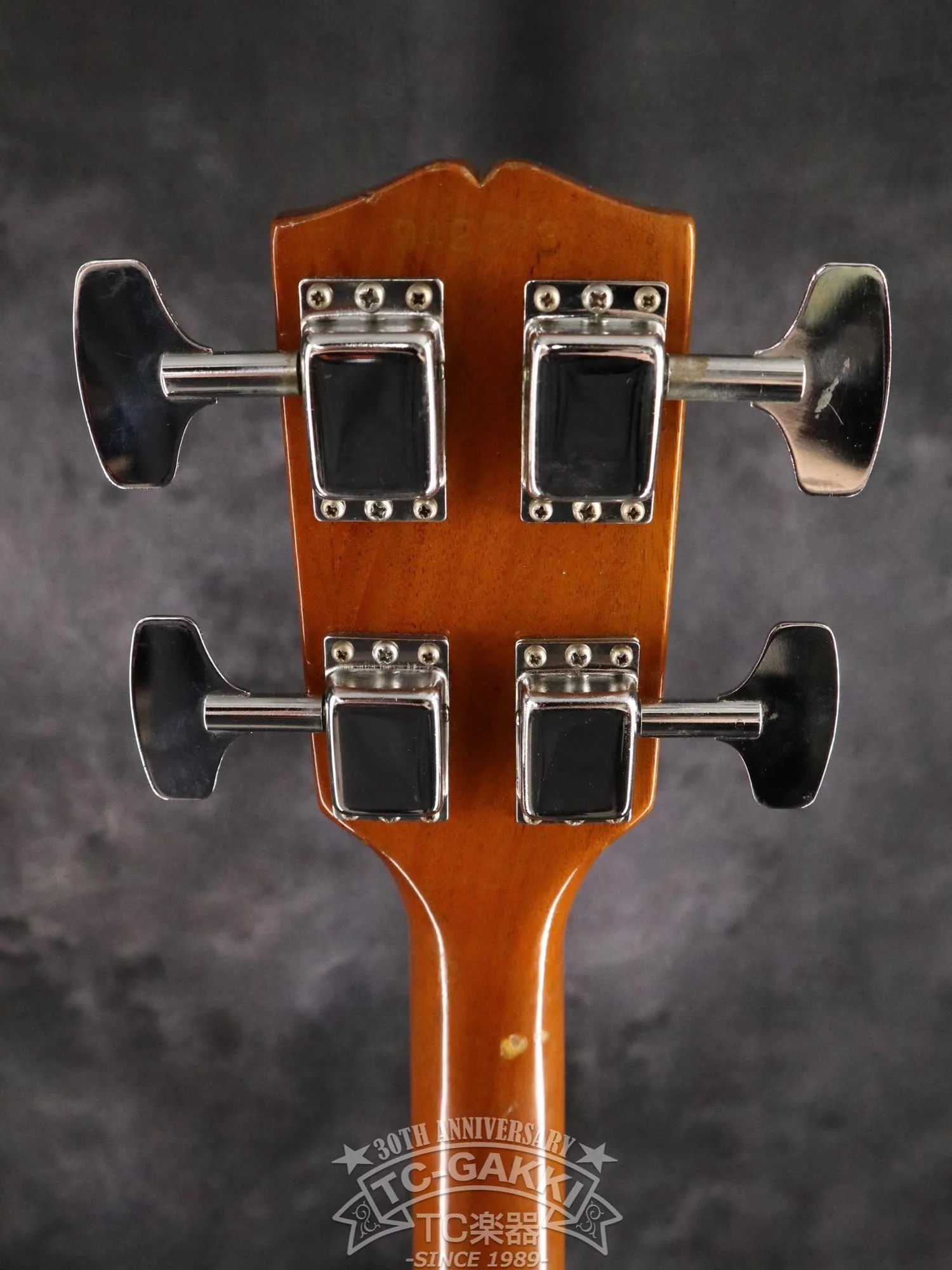 1968 Gibson Melody Maker Bass - Image 8