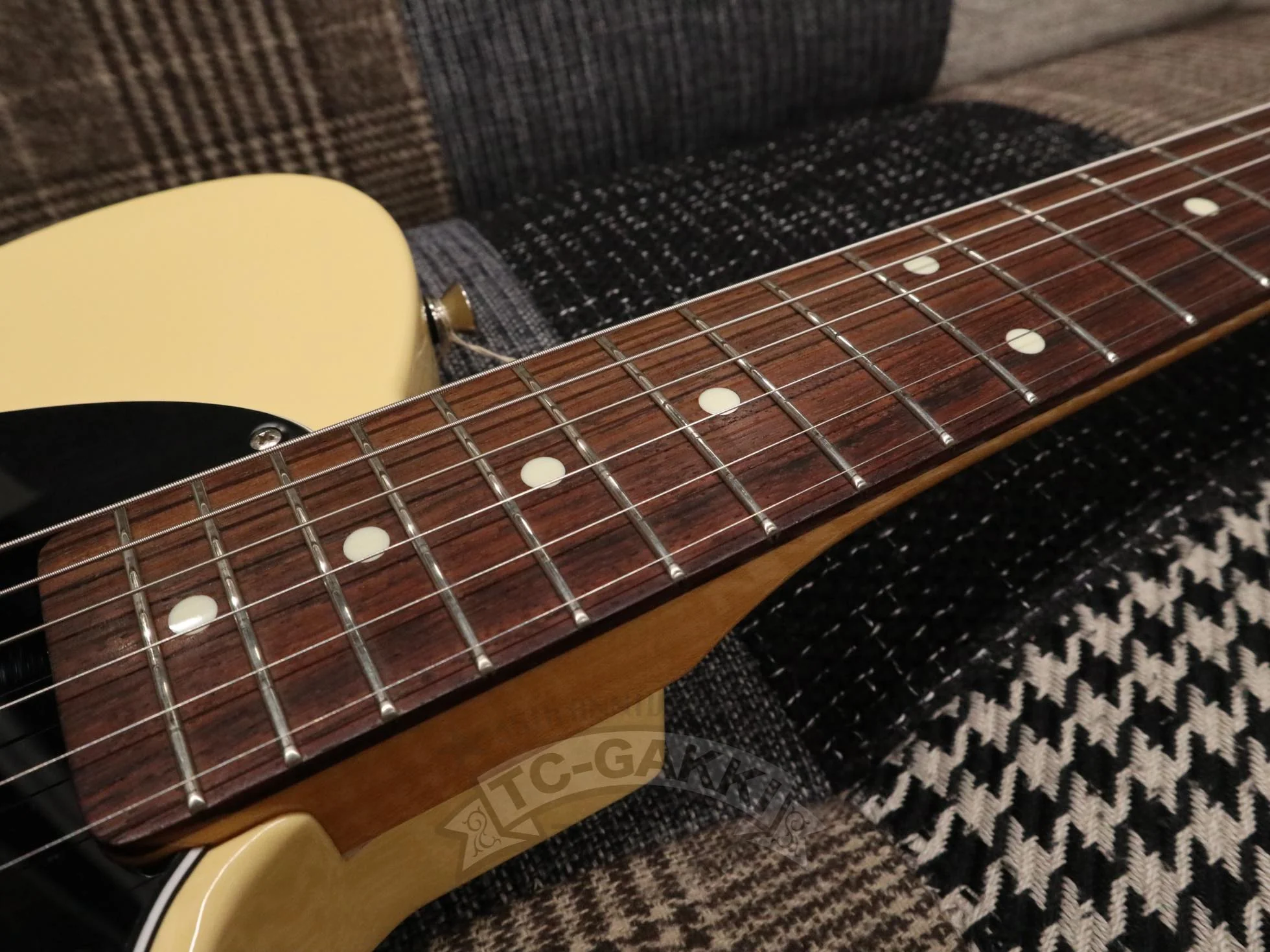 Fender Japan 2022 MIJ LTD Traditional II 60s Telecaster w/Bigsby - Image 19
