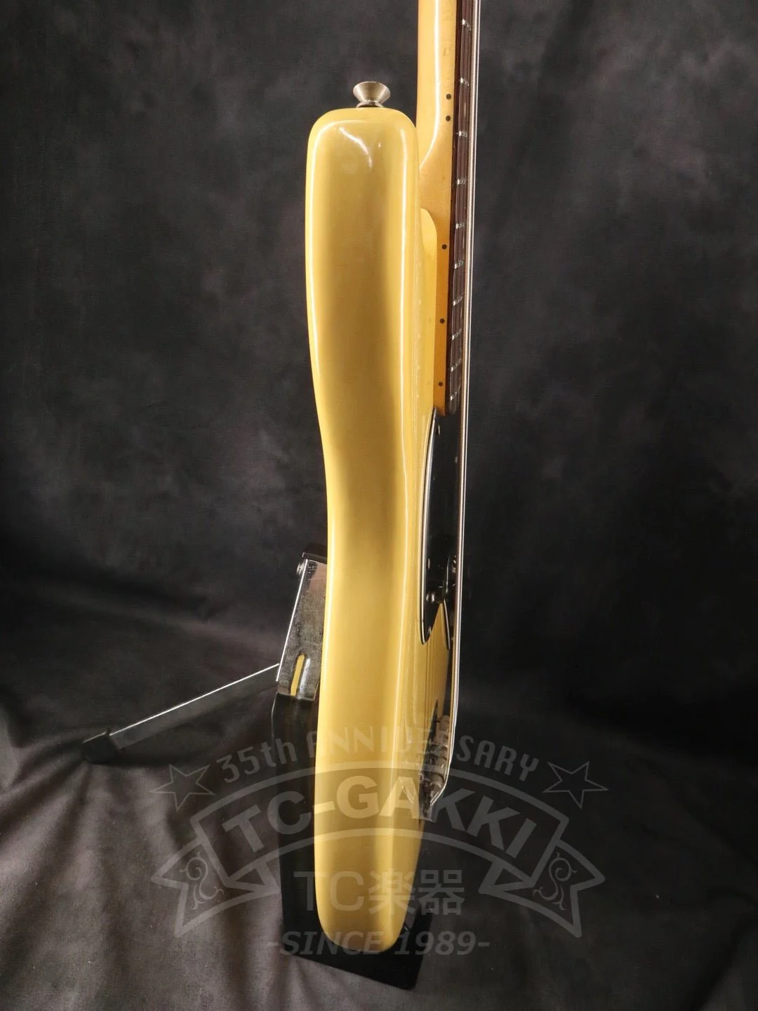 1979 Musicmaster Bass - Image 8
