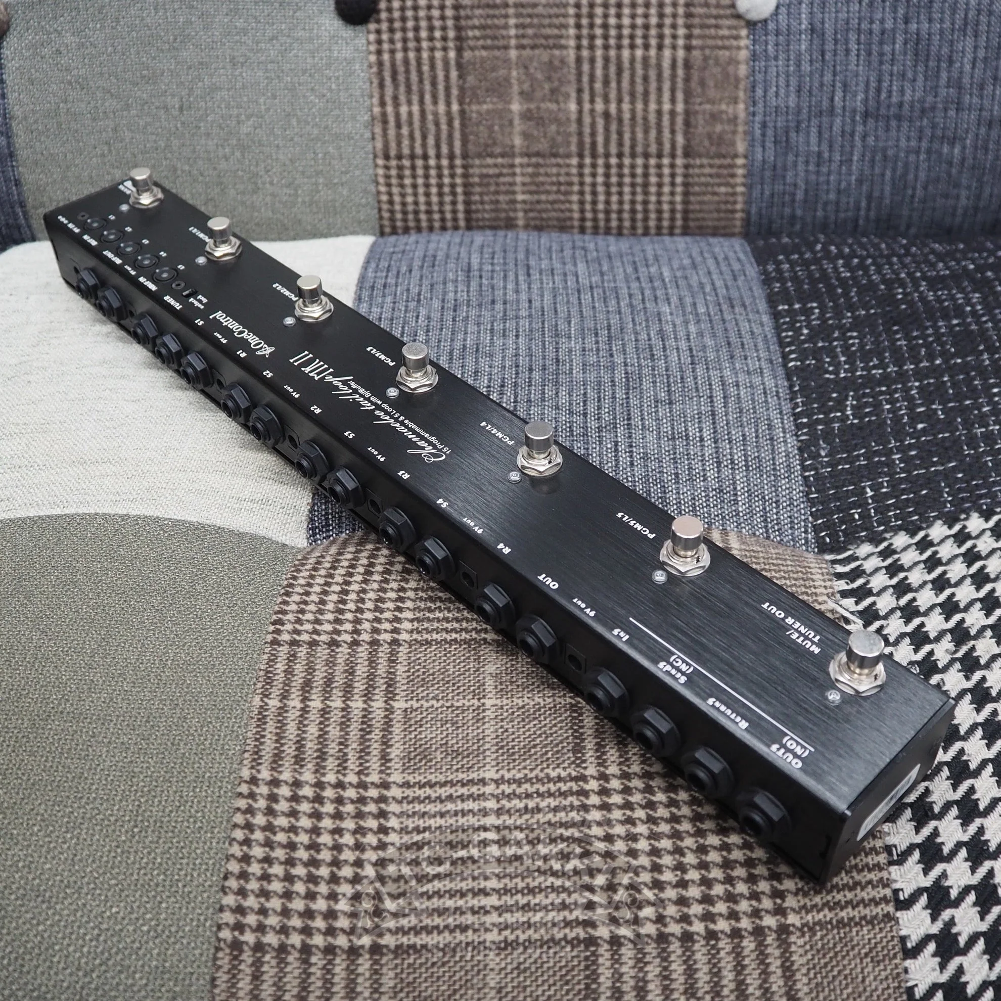 One Control Chamaeleo Tail Loop MKII 15 Programmable & 5 Loop with Bjf Buffer - Image 2