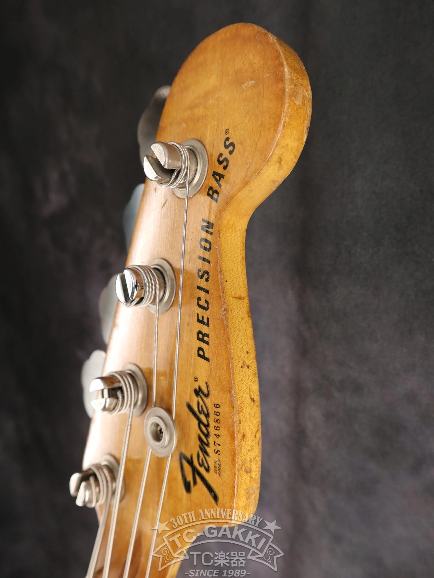 Fender 1977 PRECISION BASS - Image 20
