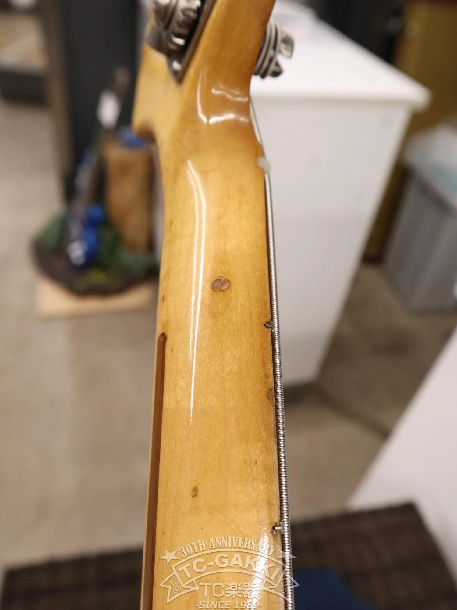 Fender 1977 PRECISION BASS - Image 37