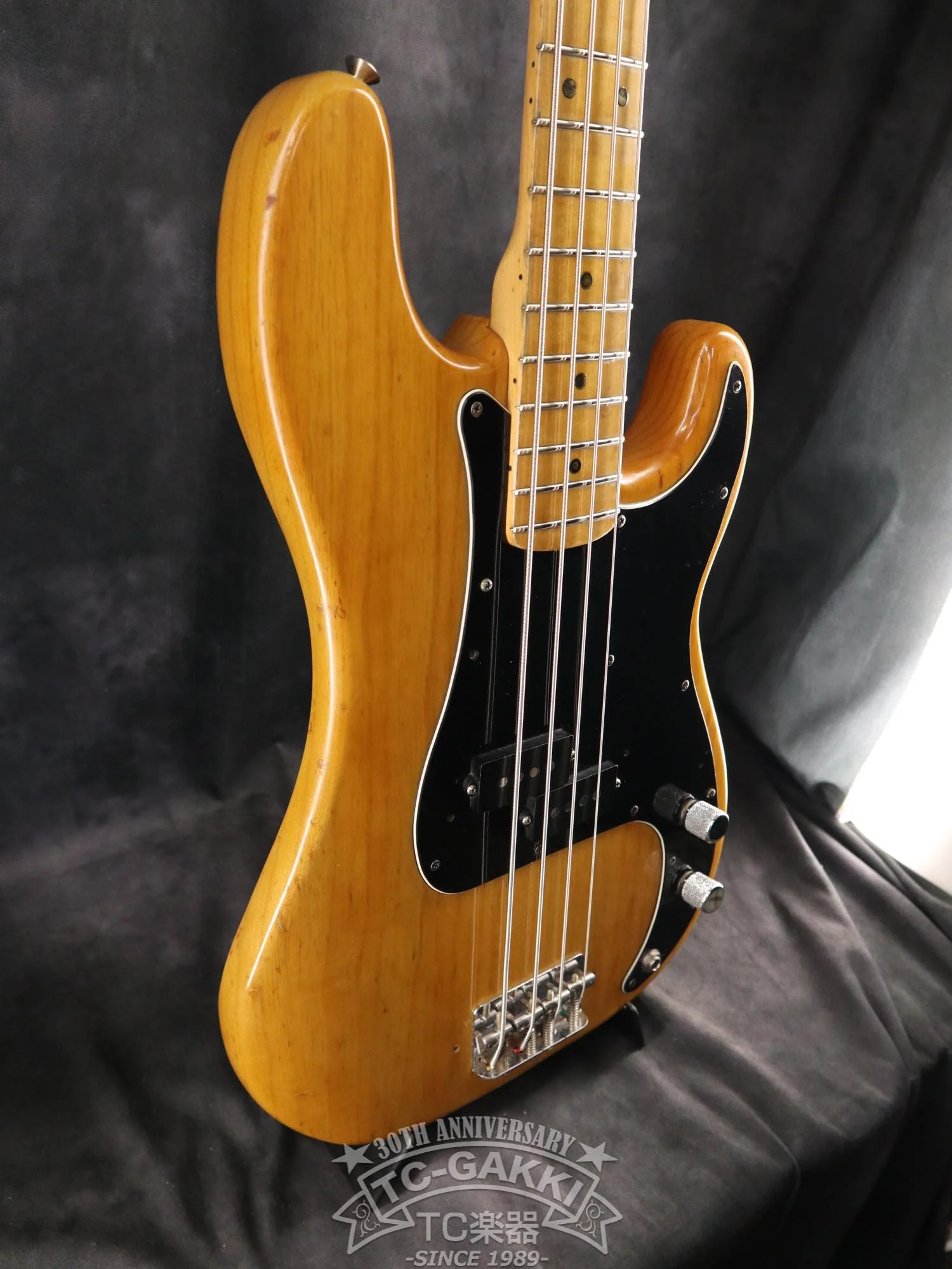 Fender 1977 PRECISION BASS - Image 4