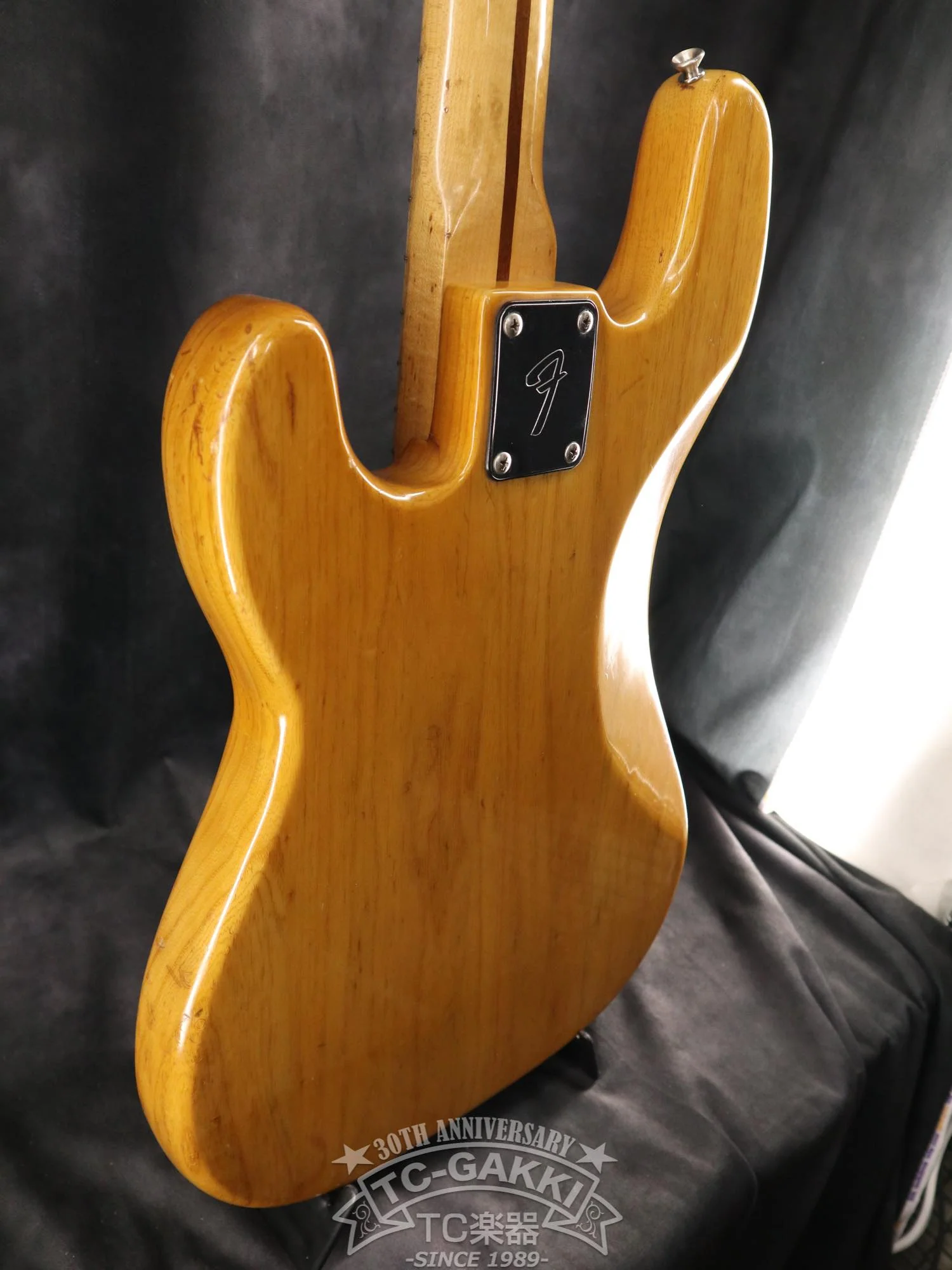 Fender 1977 PRECISION BASS - Image 9