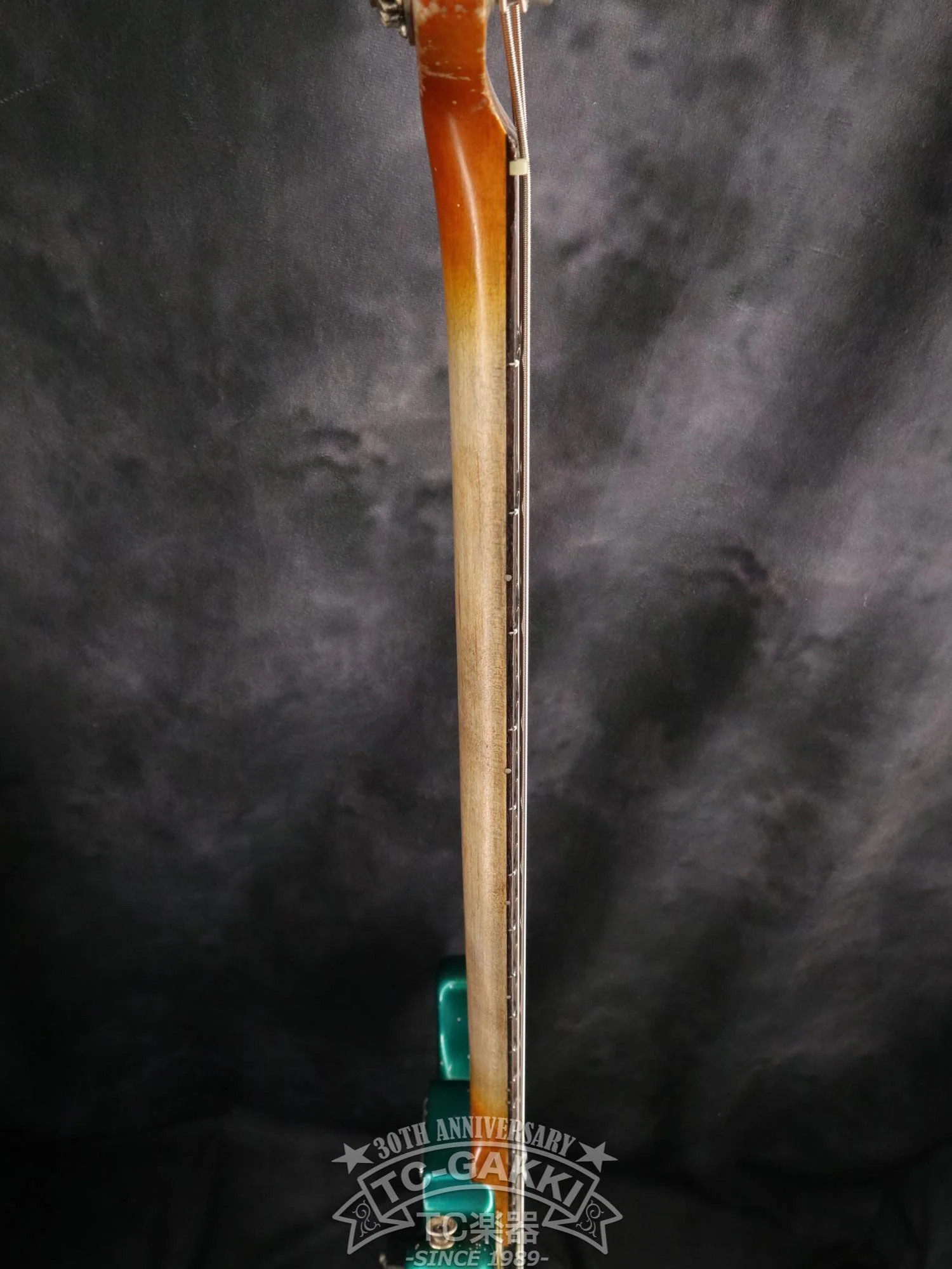 [HOLD]1966 Fender PRECISION BASS Refinish - Image 12