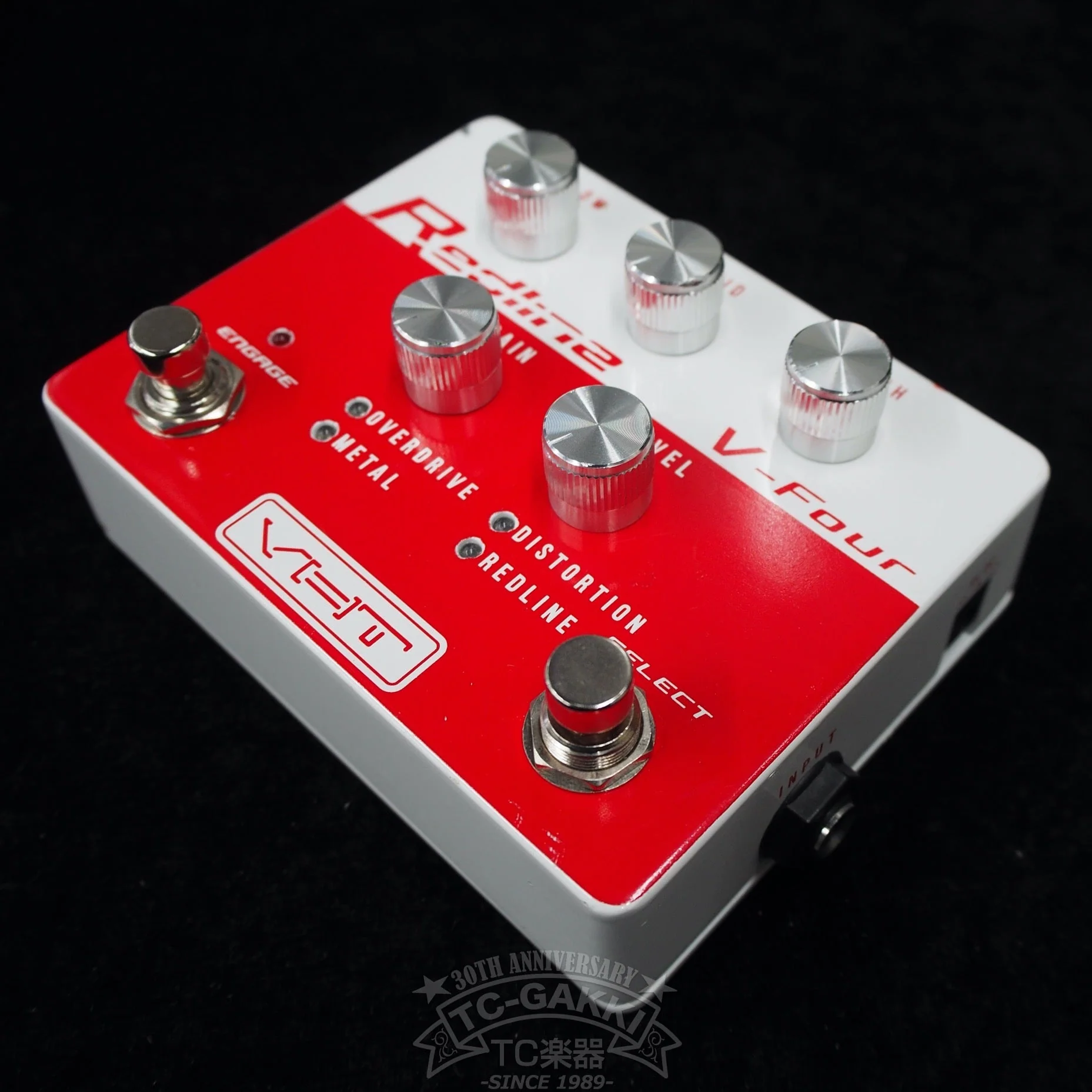 VHT Redline V-Four