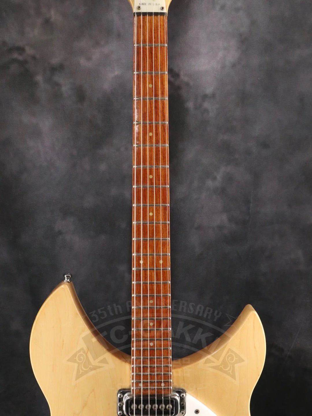 Rickenbacker 330 - Image 3