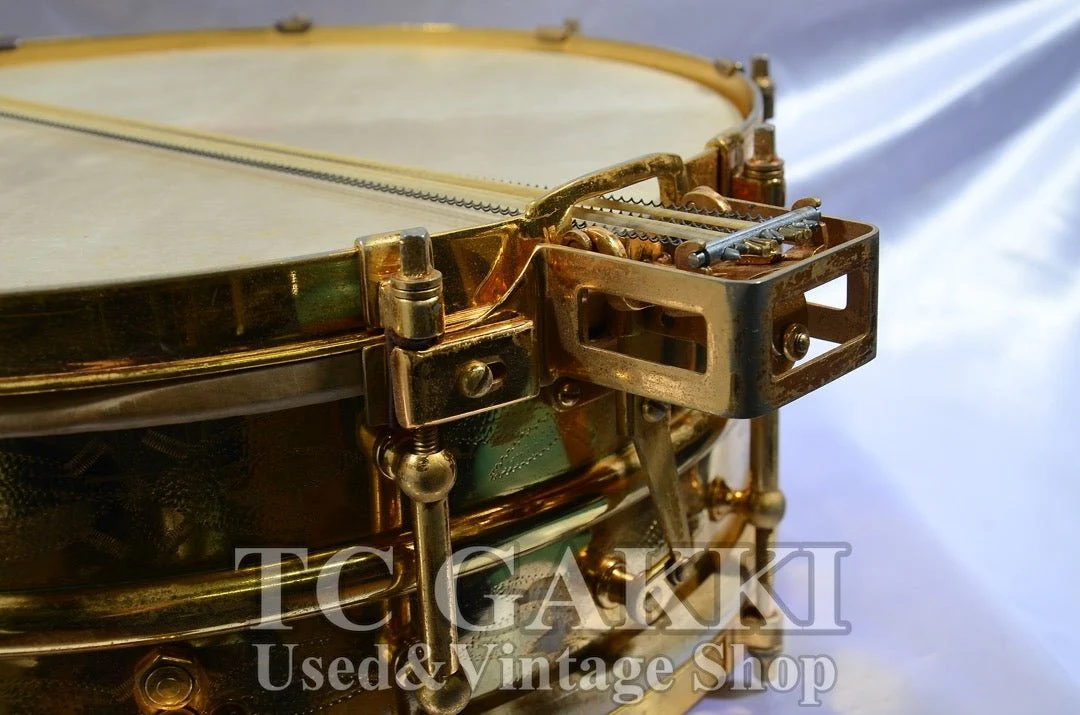 Ludwig Engraved gold-plated snare Drum - Image 12