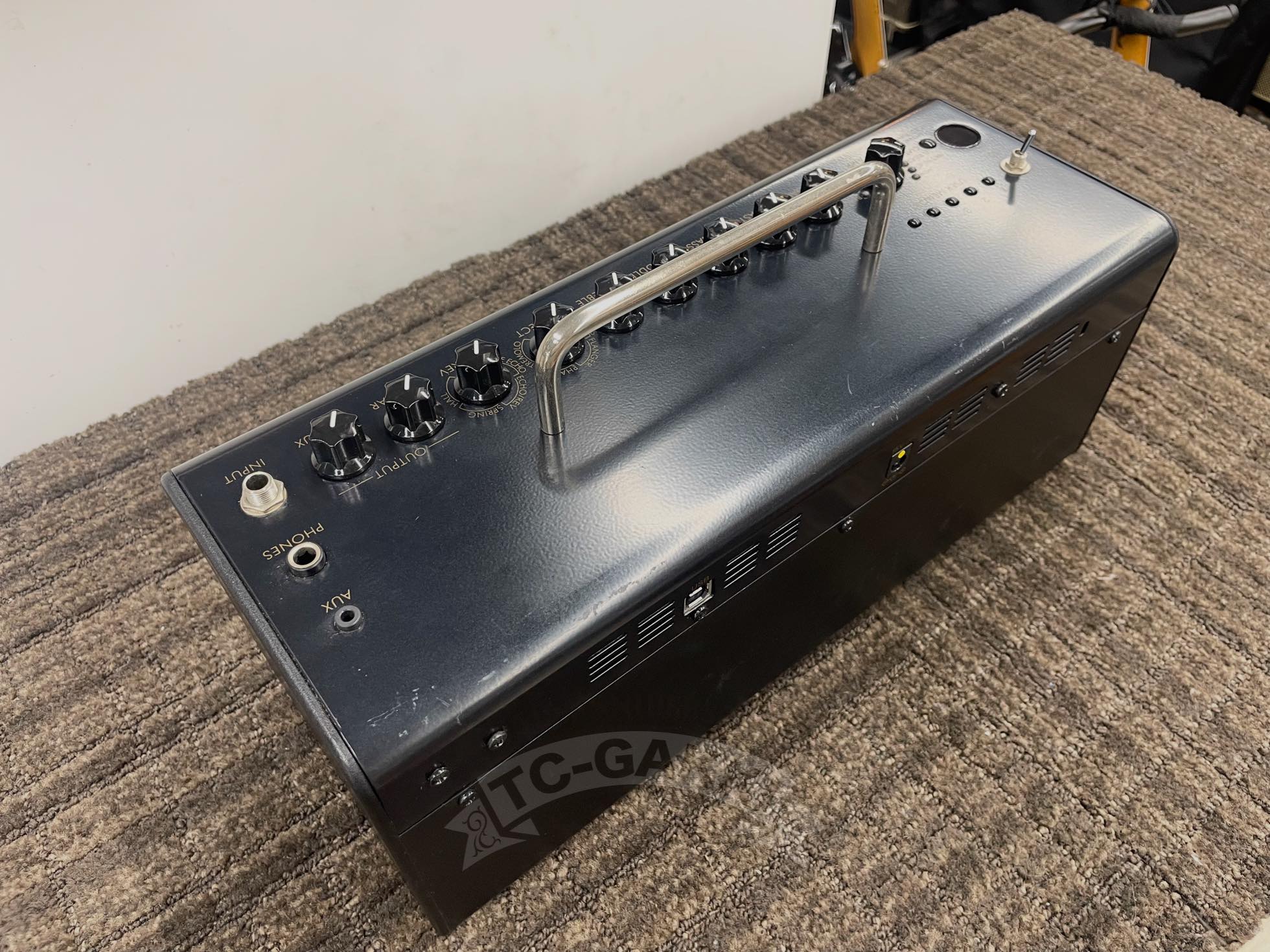 YAMAHA THR10C - Image 3